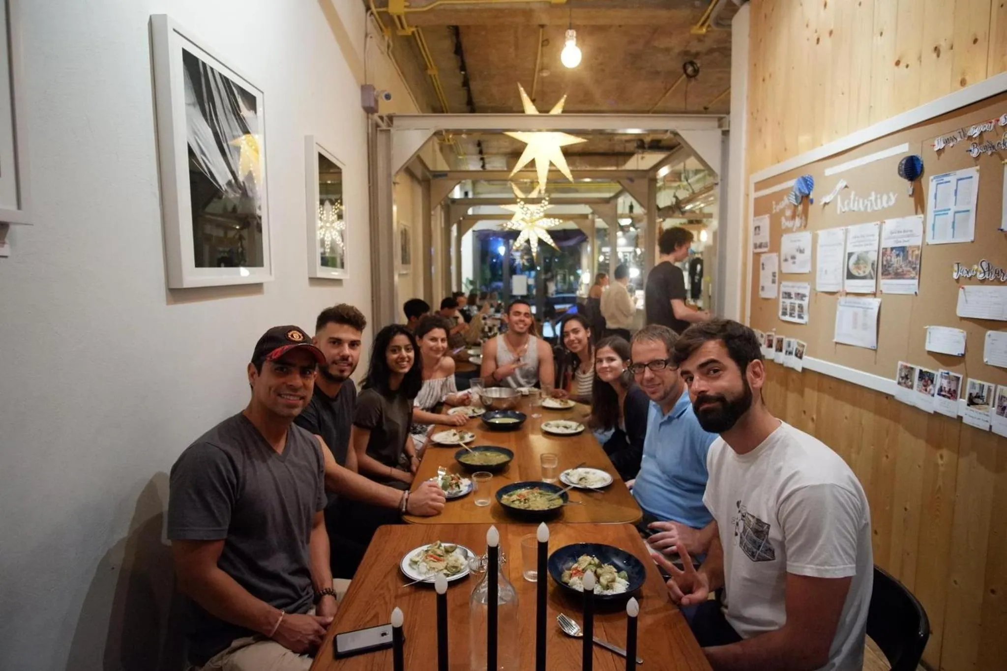 Good One Poshtel & Cafe Bar