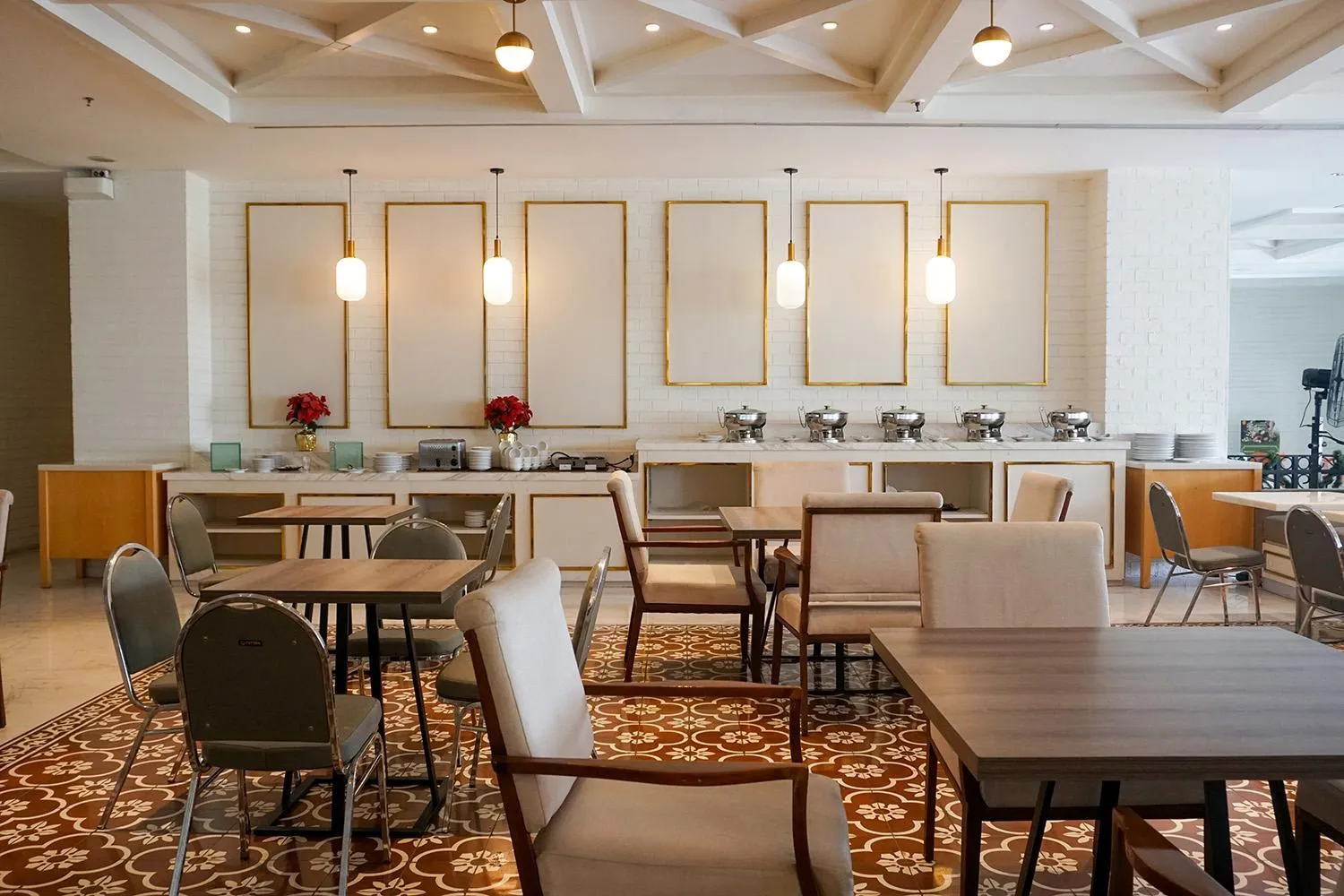 Restaurant/places to eat in 1O1 URBAN Jakarta Glodok - Kota Tua