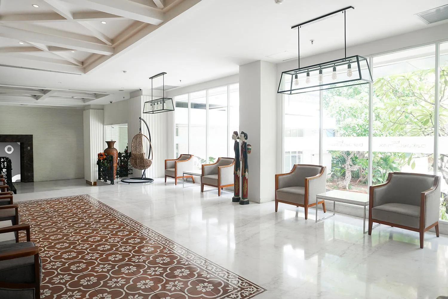 Seating area in 1O1 URBAN Jakarta Glodok - Kota Tua