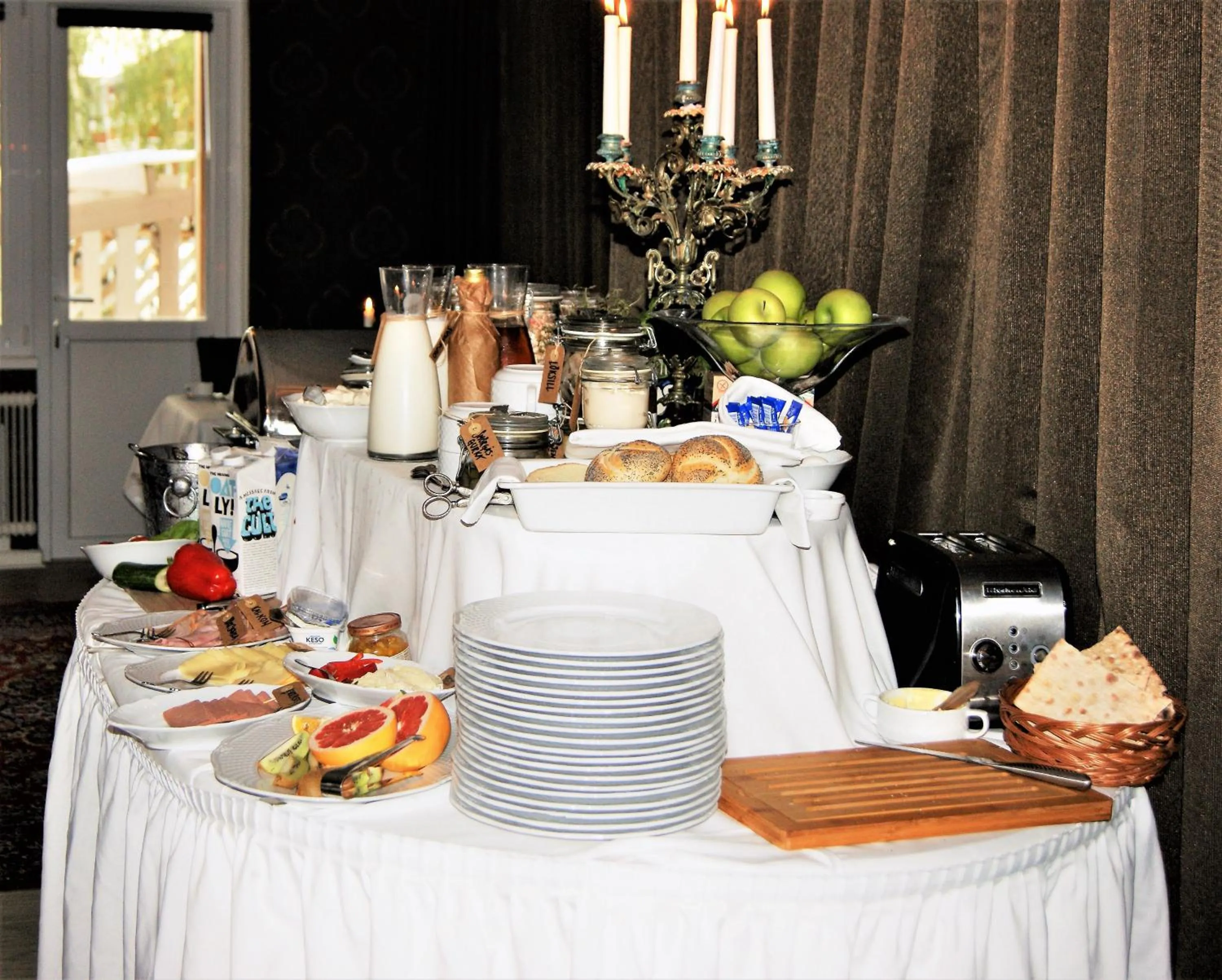 Breakfast in Palace Hotell