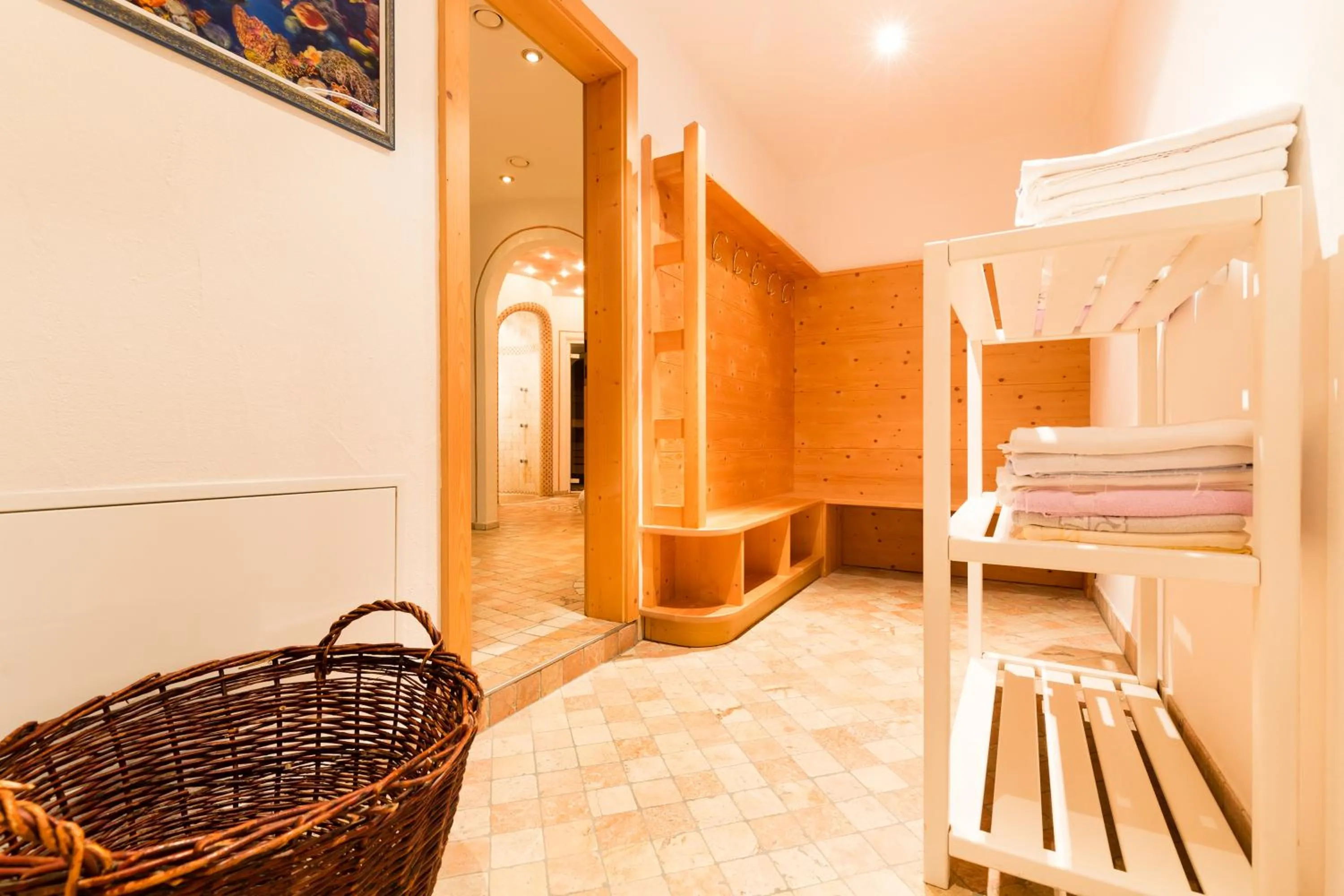 Sauna, Bed in Hotel Rosenheim