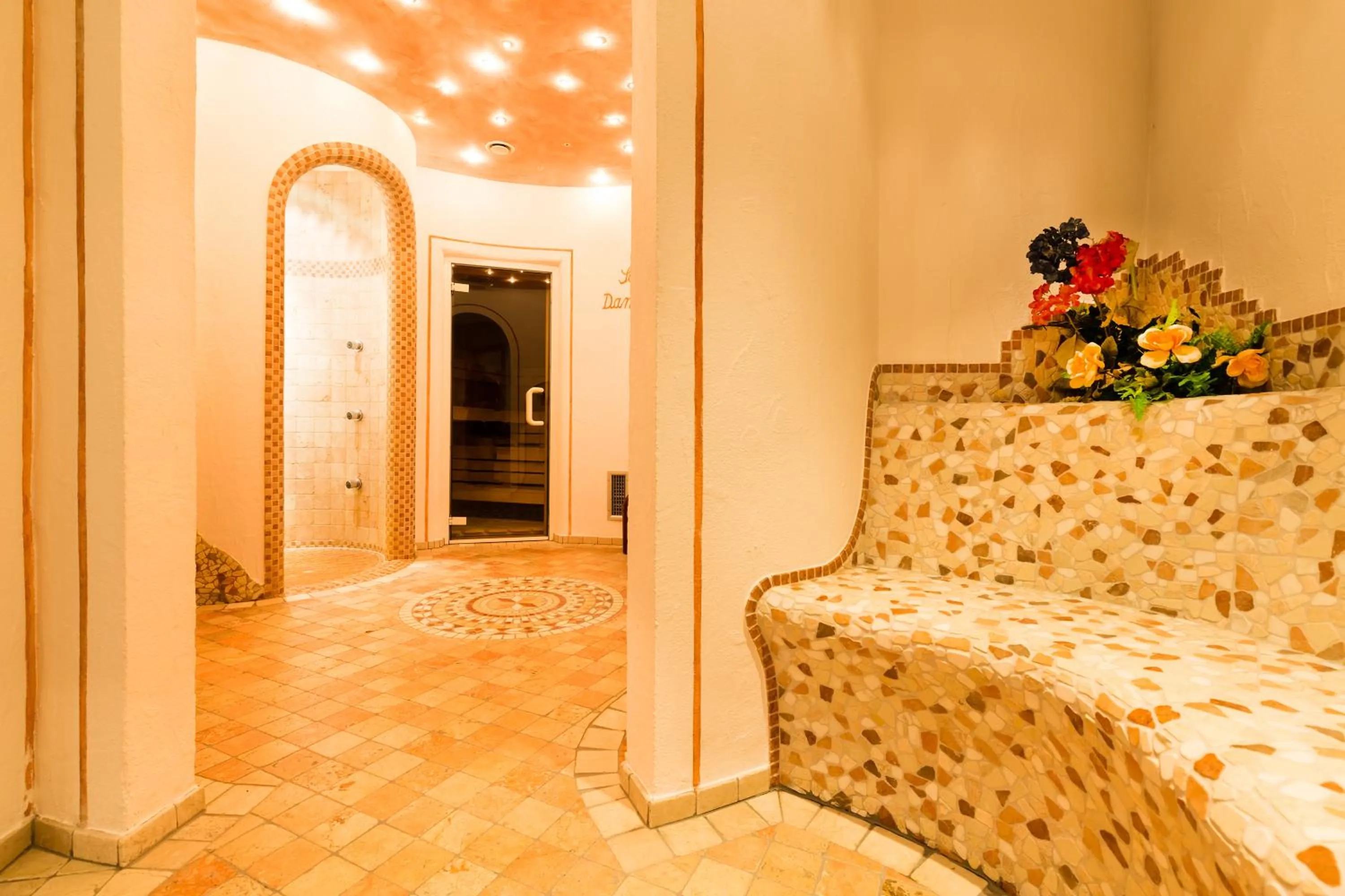 Steam room in Hotel Rosenheim