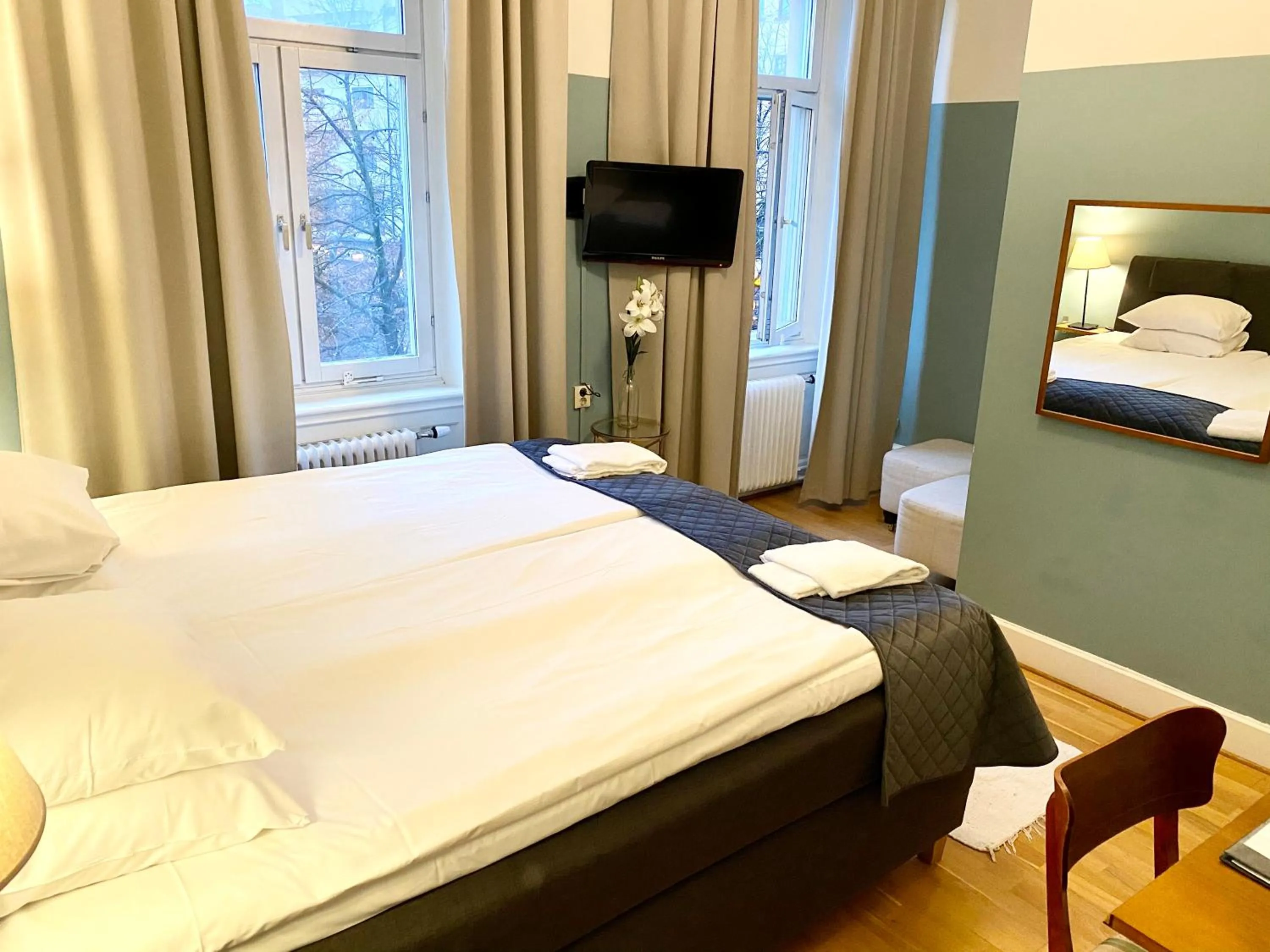 TV/Entertainment Center in Hotell Göta