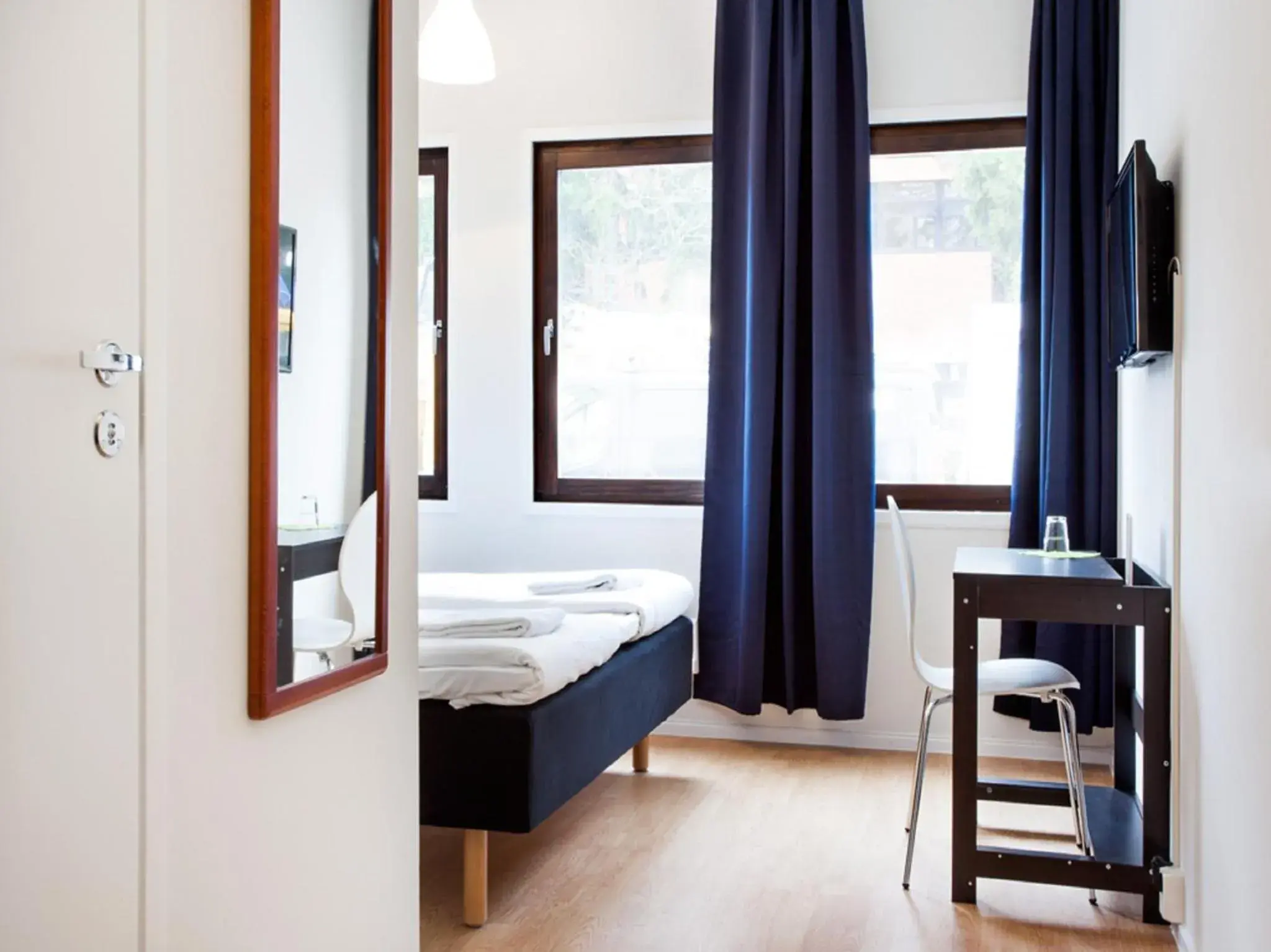 Double Room in Hotell Dialog Double Room in Hotell Dialog