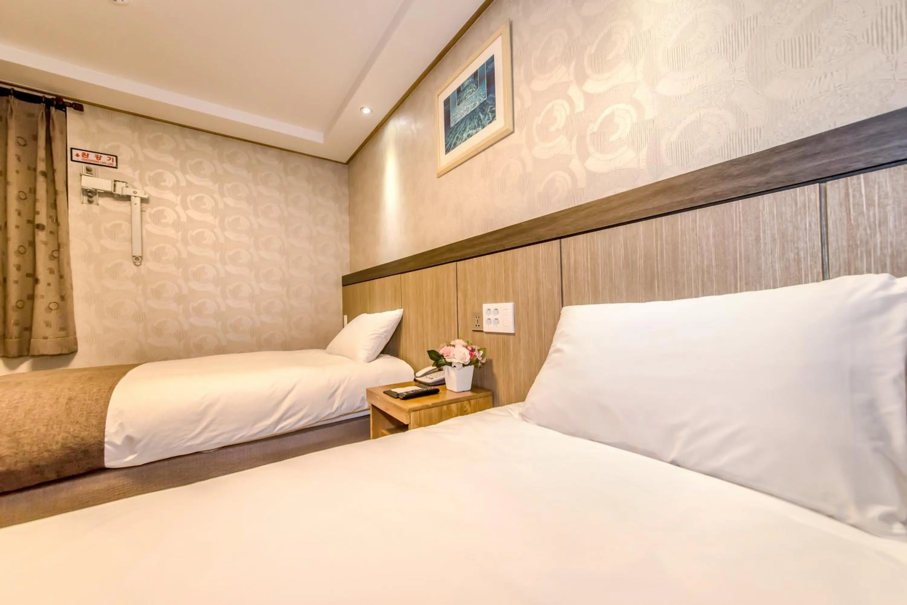 Photo of the whole room, Bed in Index Hotel J Dream Jeju