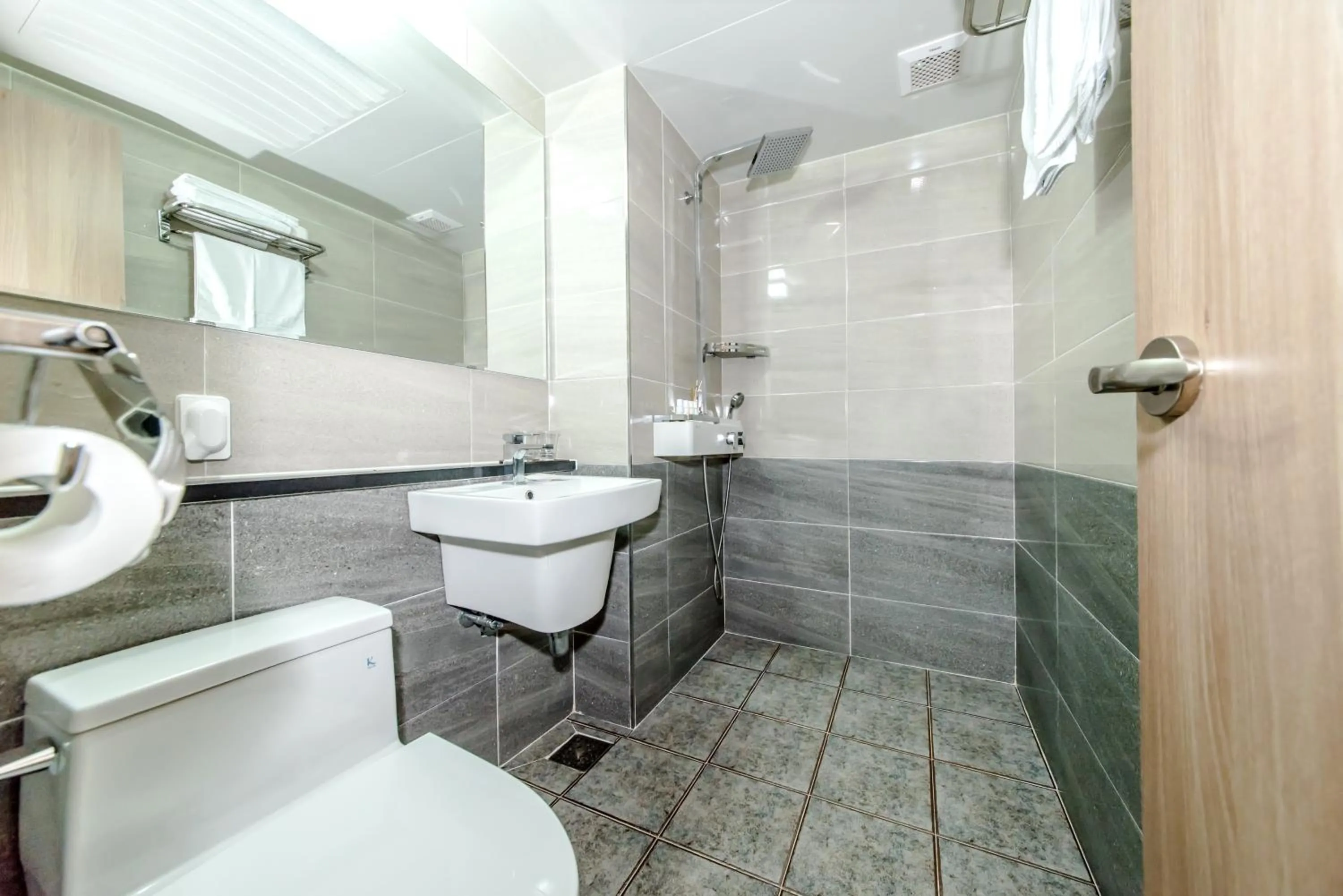 Bathroom in Index Hotel J Dream Jeju