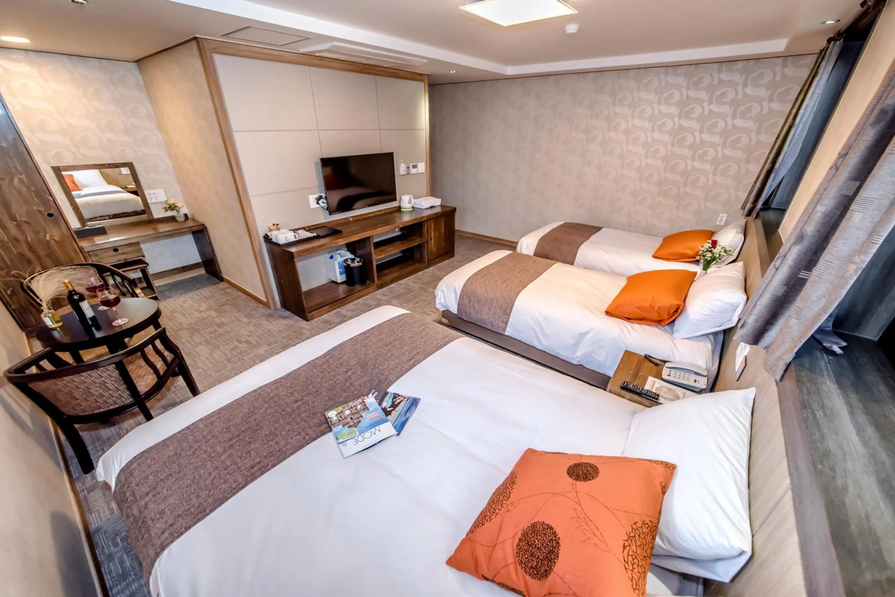 Photo of the whole room, Bed in Index Hotel J Dream Jeju