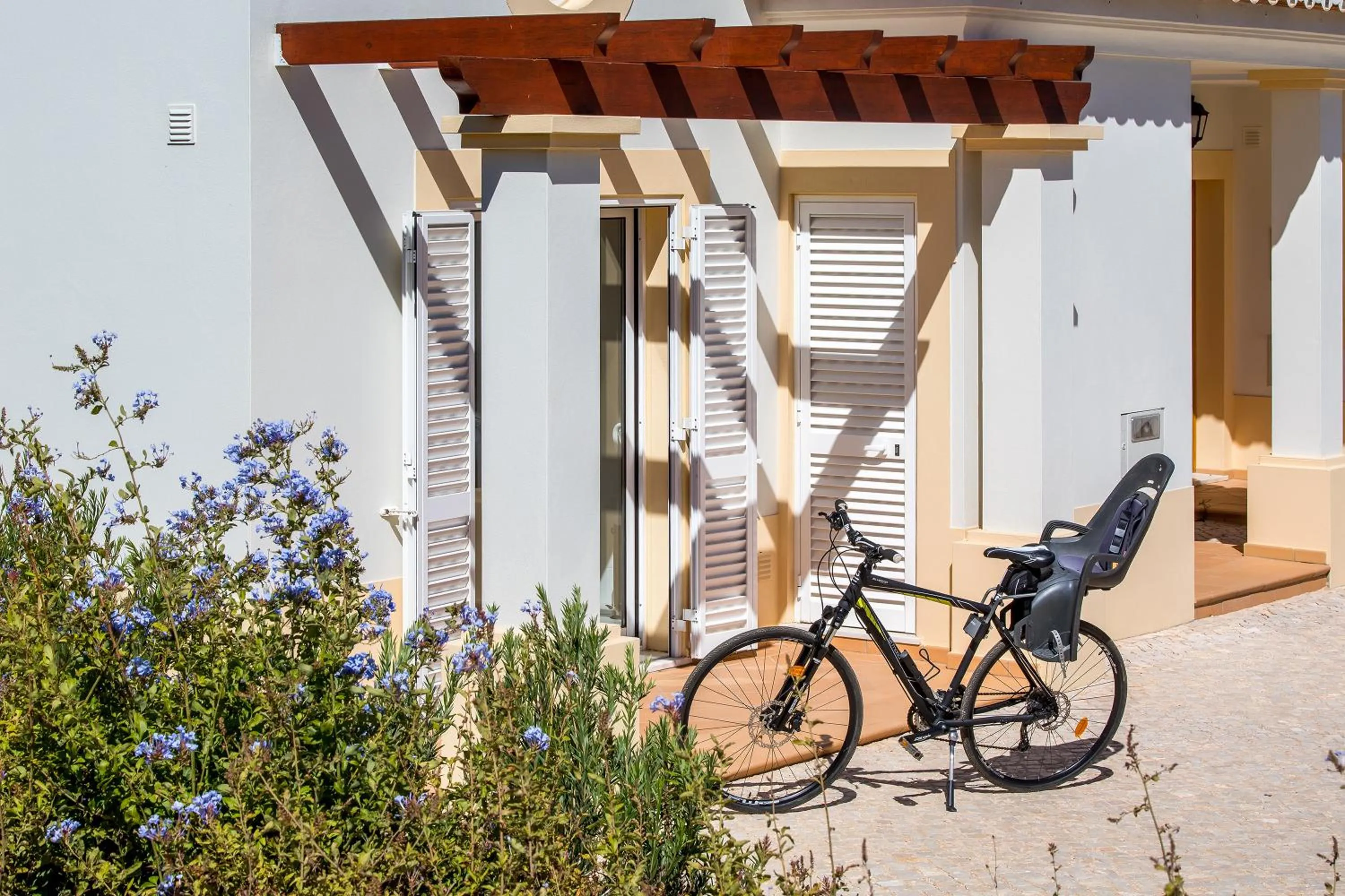 Cycling in NAU Salema Beach Village