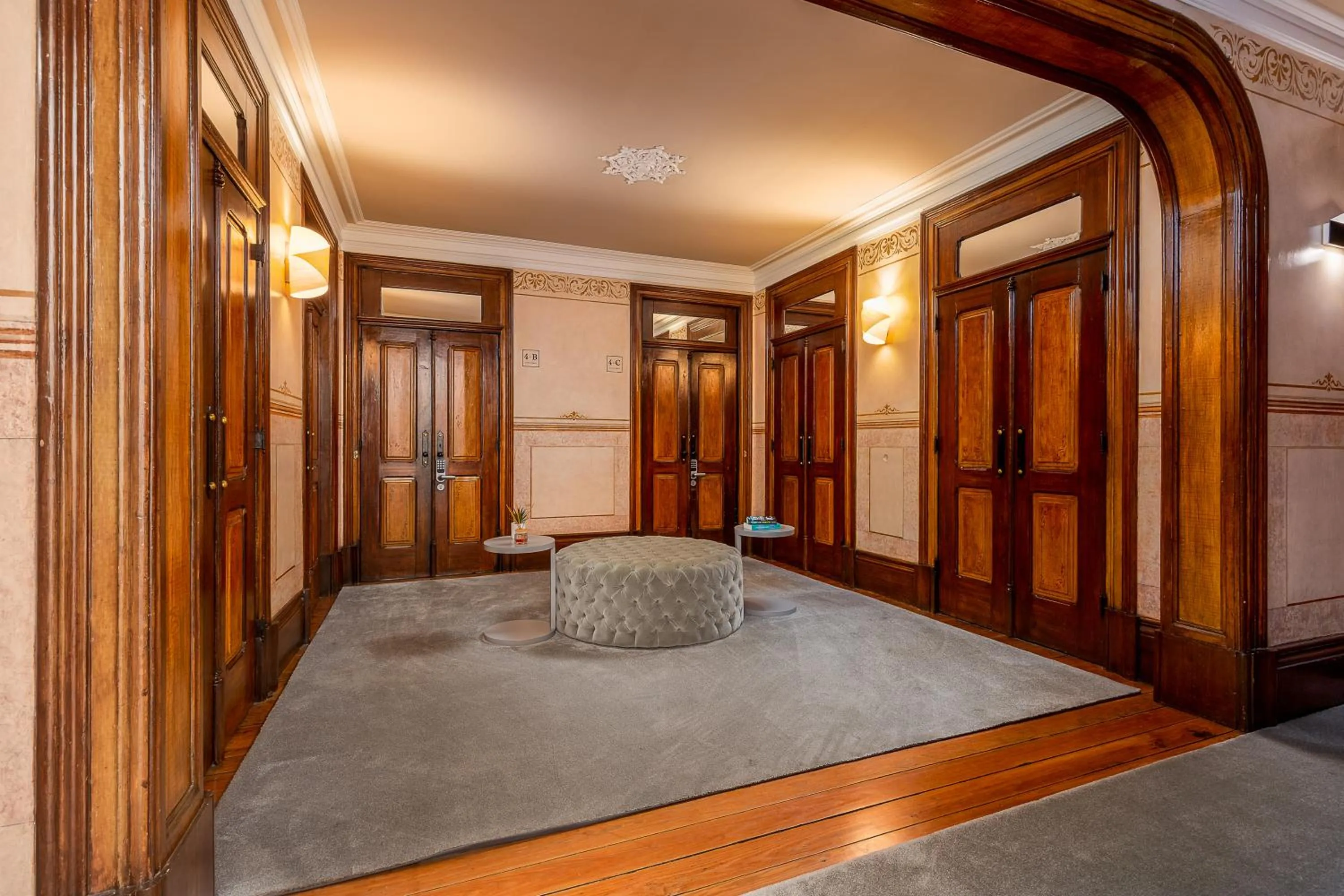 Lobby or reception in YOUROPO - Bolhao