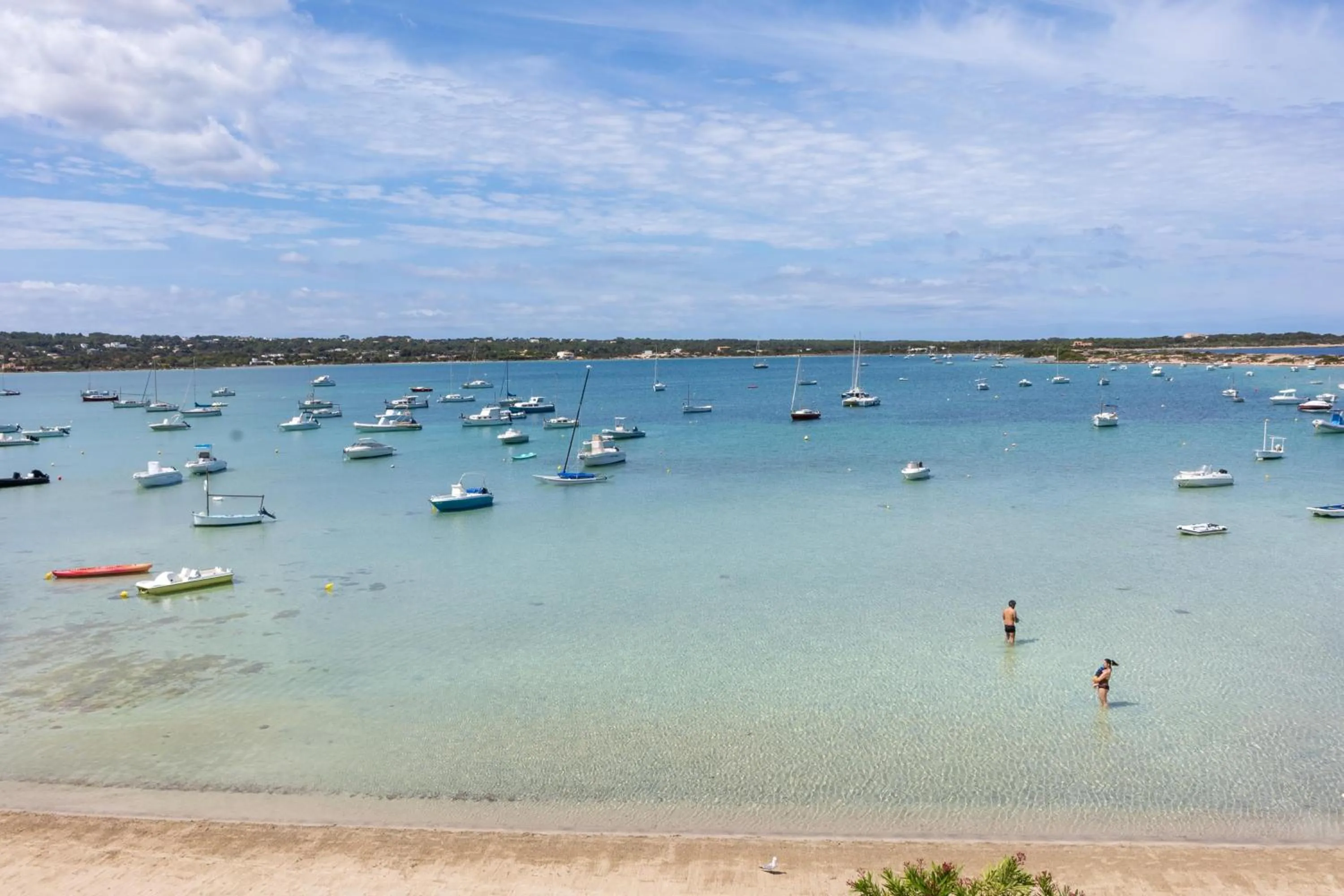 Lake view in Hostal la Savina