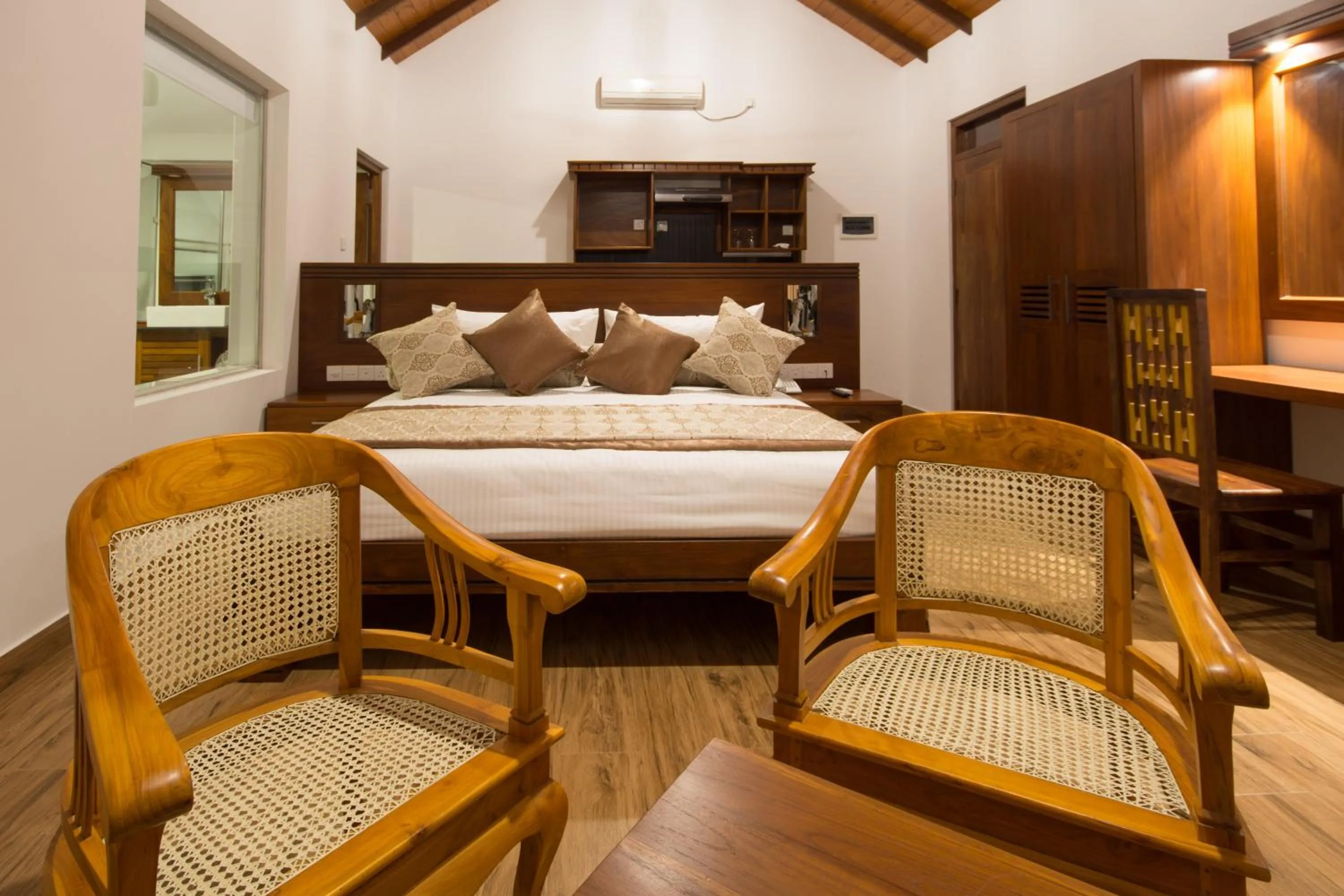 TV and multimedia, Bed in Okwin Resort