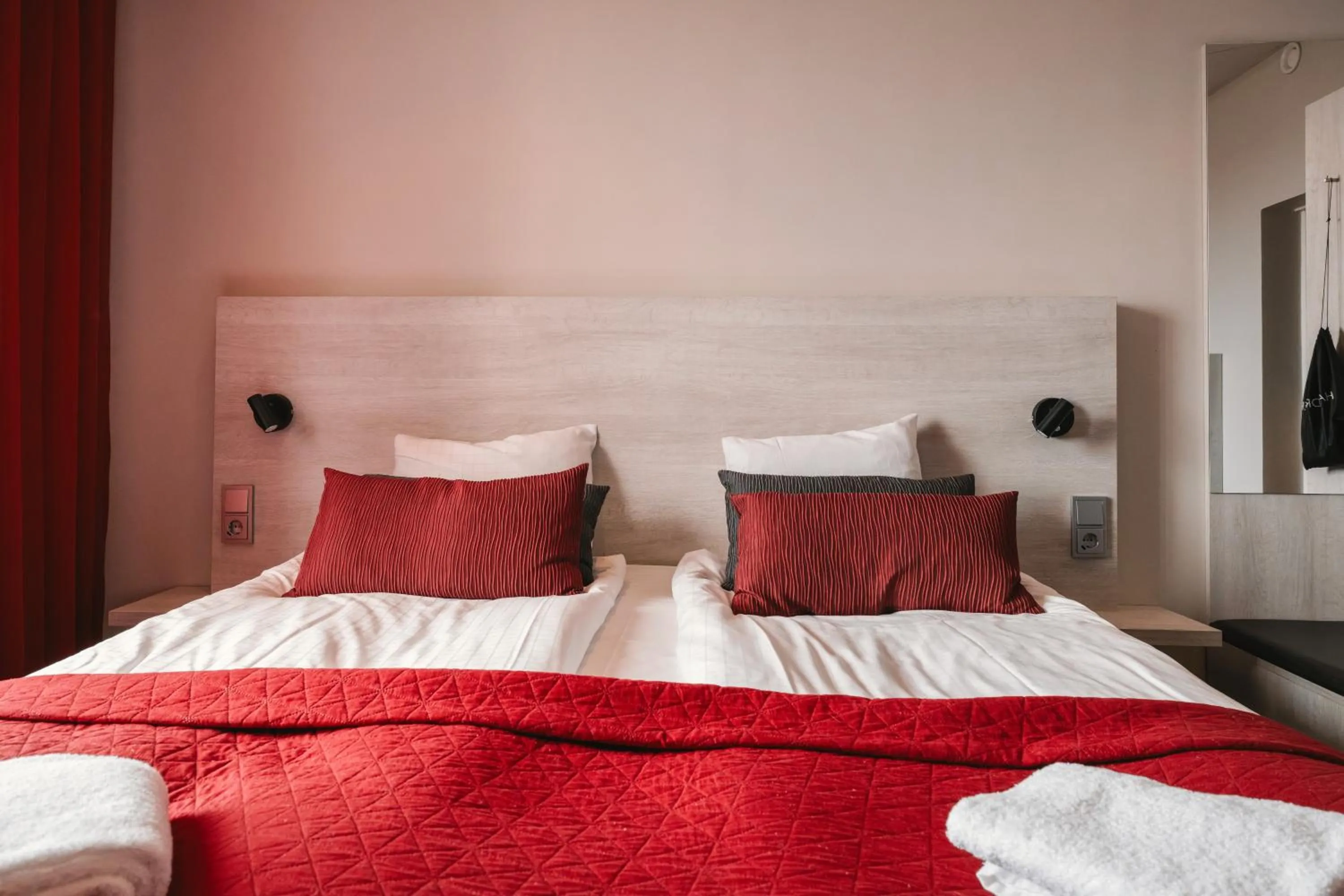 Bed in Dream - Luxury Hostel