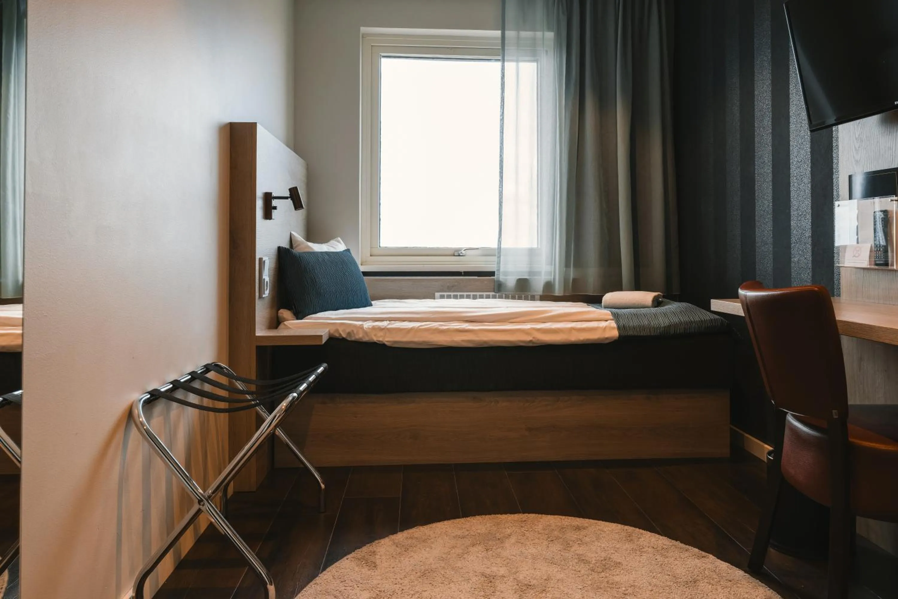 Bed in Dream - Luxury Hostel