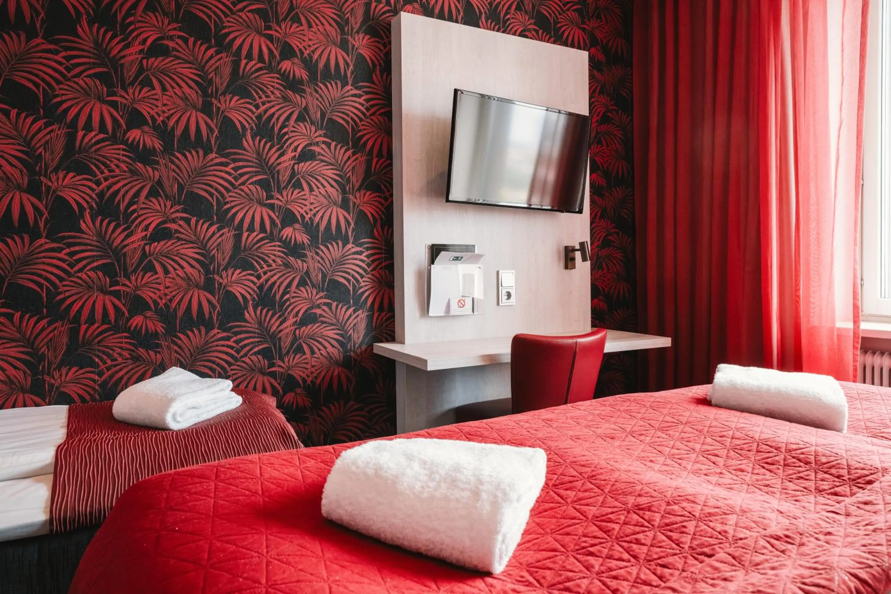 Bed in Dream - Luxury Hostel