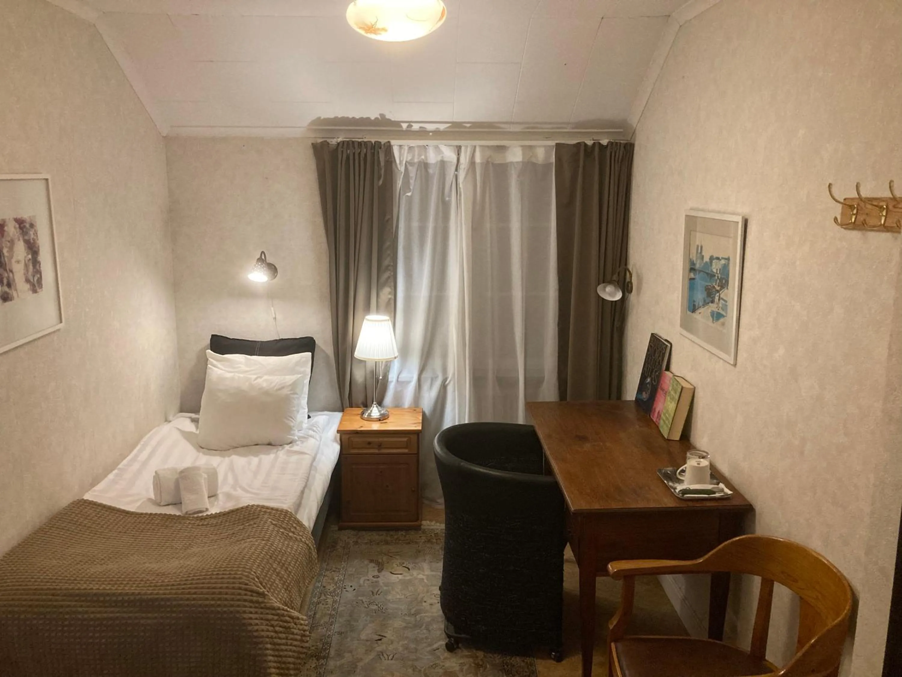 Bed in Madam Blå Hotel