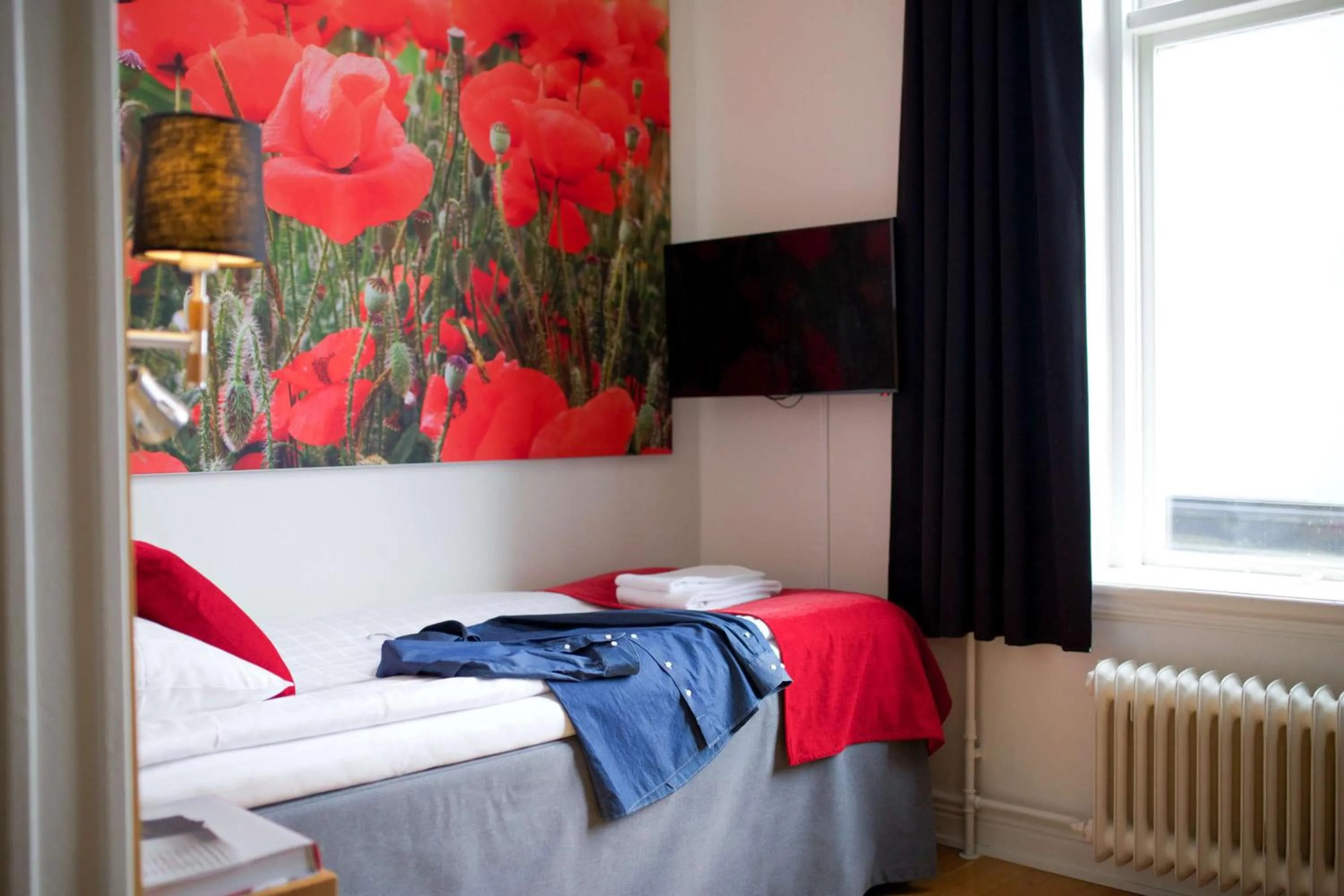 Bedroom, Bed in Scandic Arvika