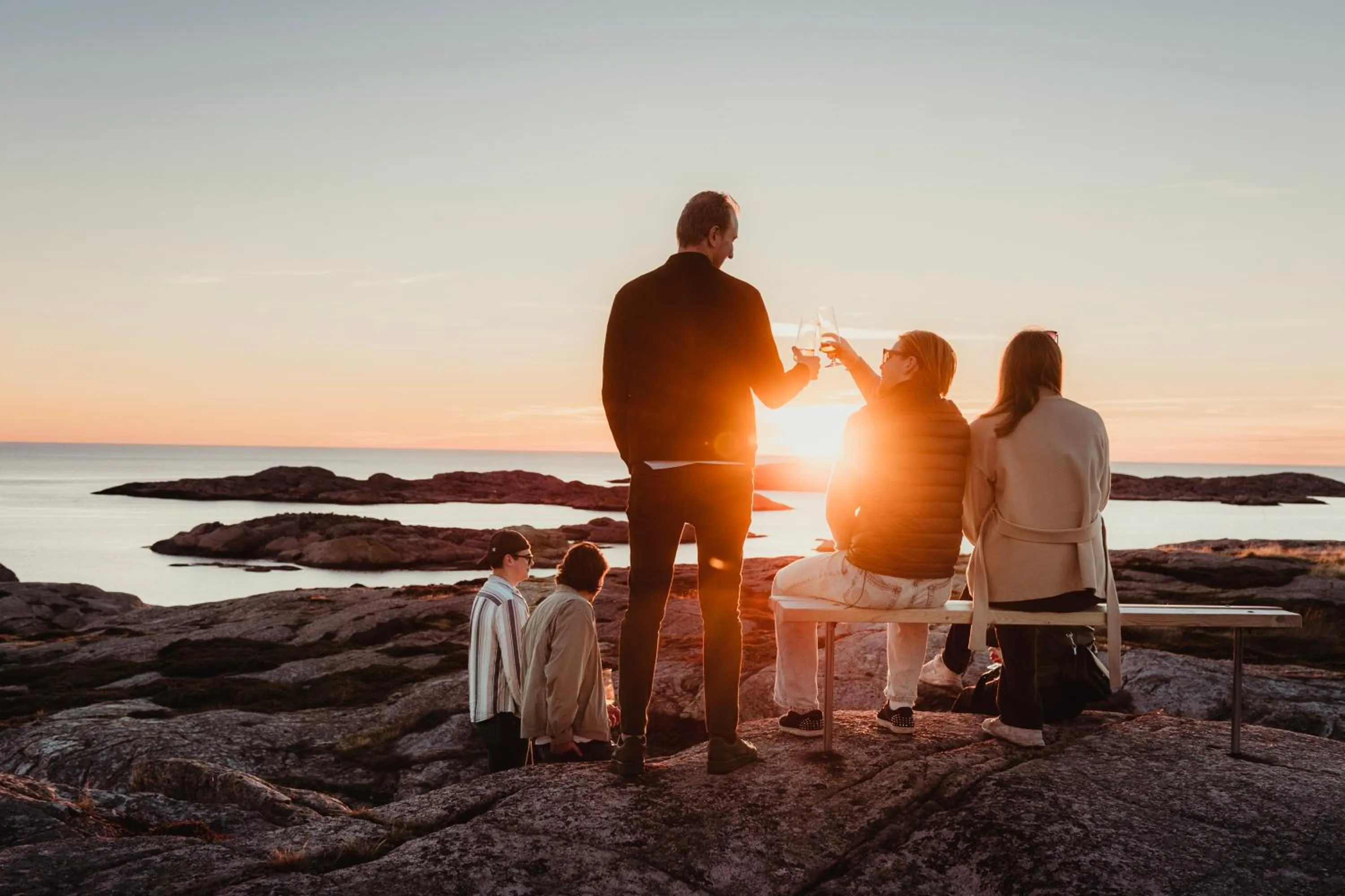 People in Smögens Hafvsbad