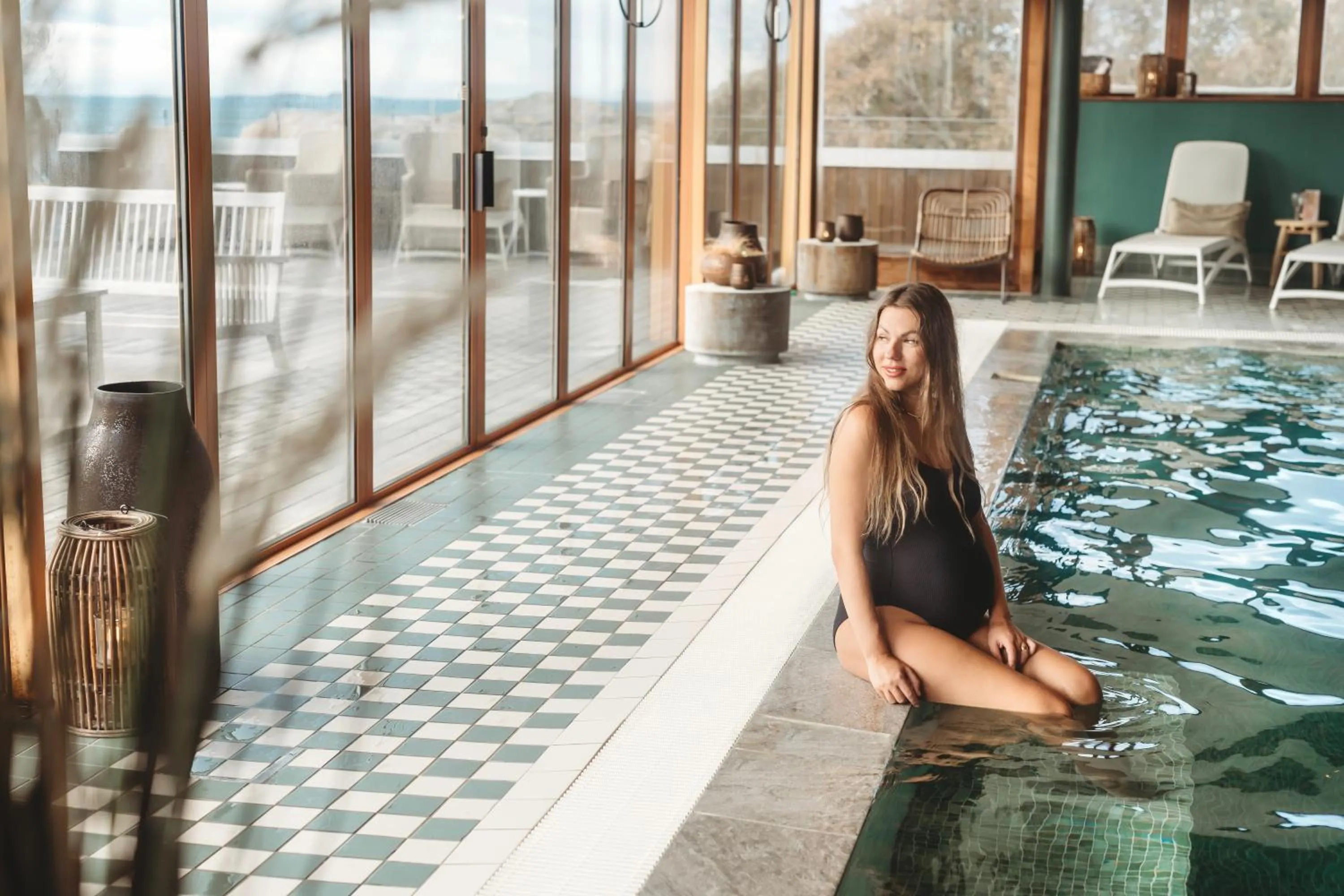 Swimming pool in Smögens Hafvsbad