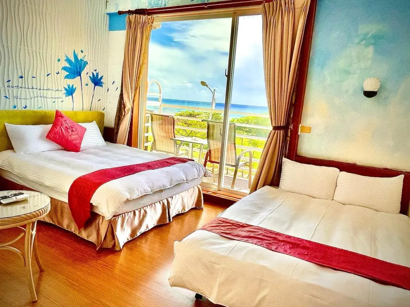 Double Room with Sea View and Bathtub in Fei Li Jin Hotel Double Room with Sea View and Bathtub in Fei Li Jin Hotel