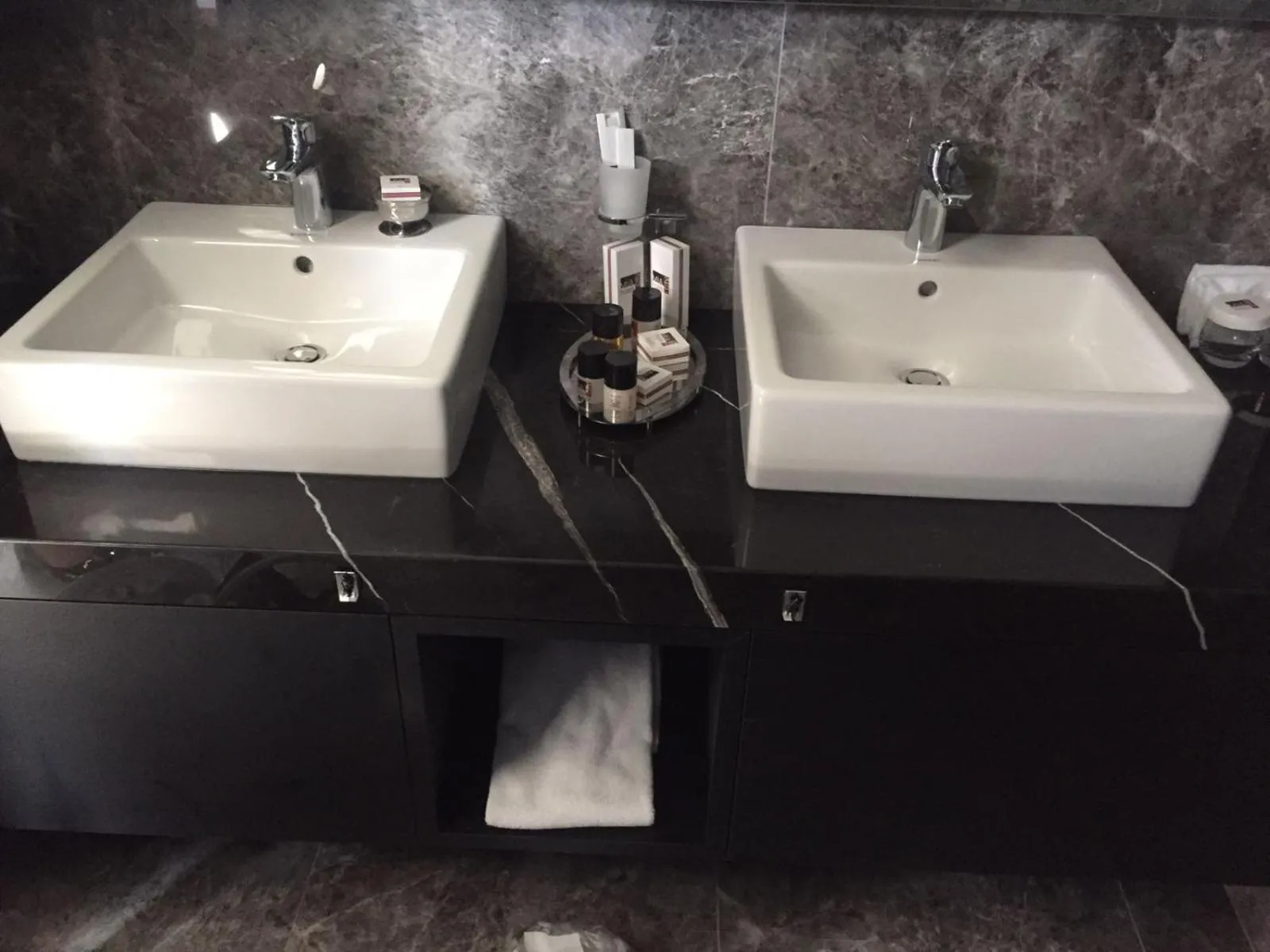 Bathroom in Mia City Hotel