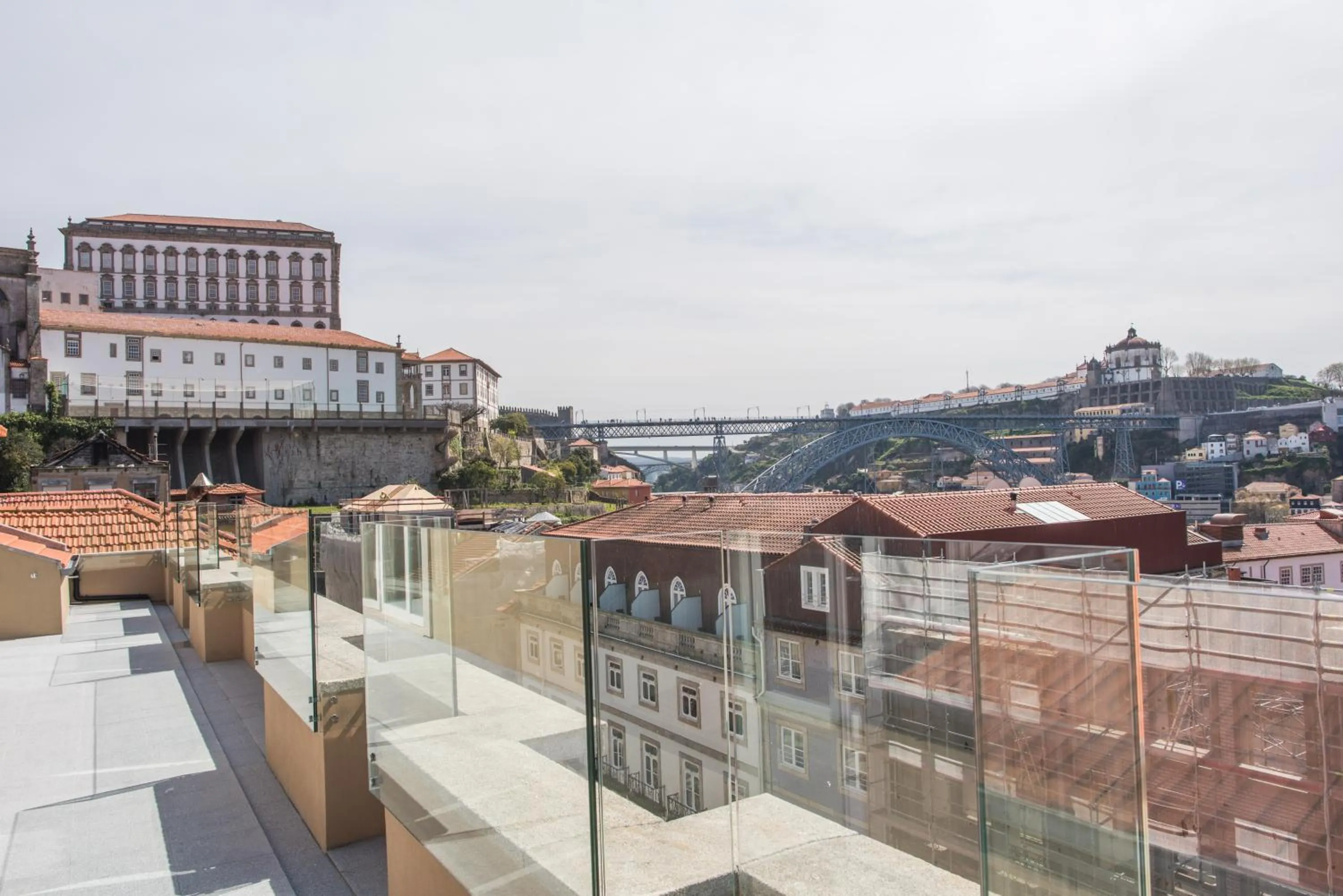 Property building in The Editory House Ribeira Porto Hotel