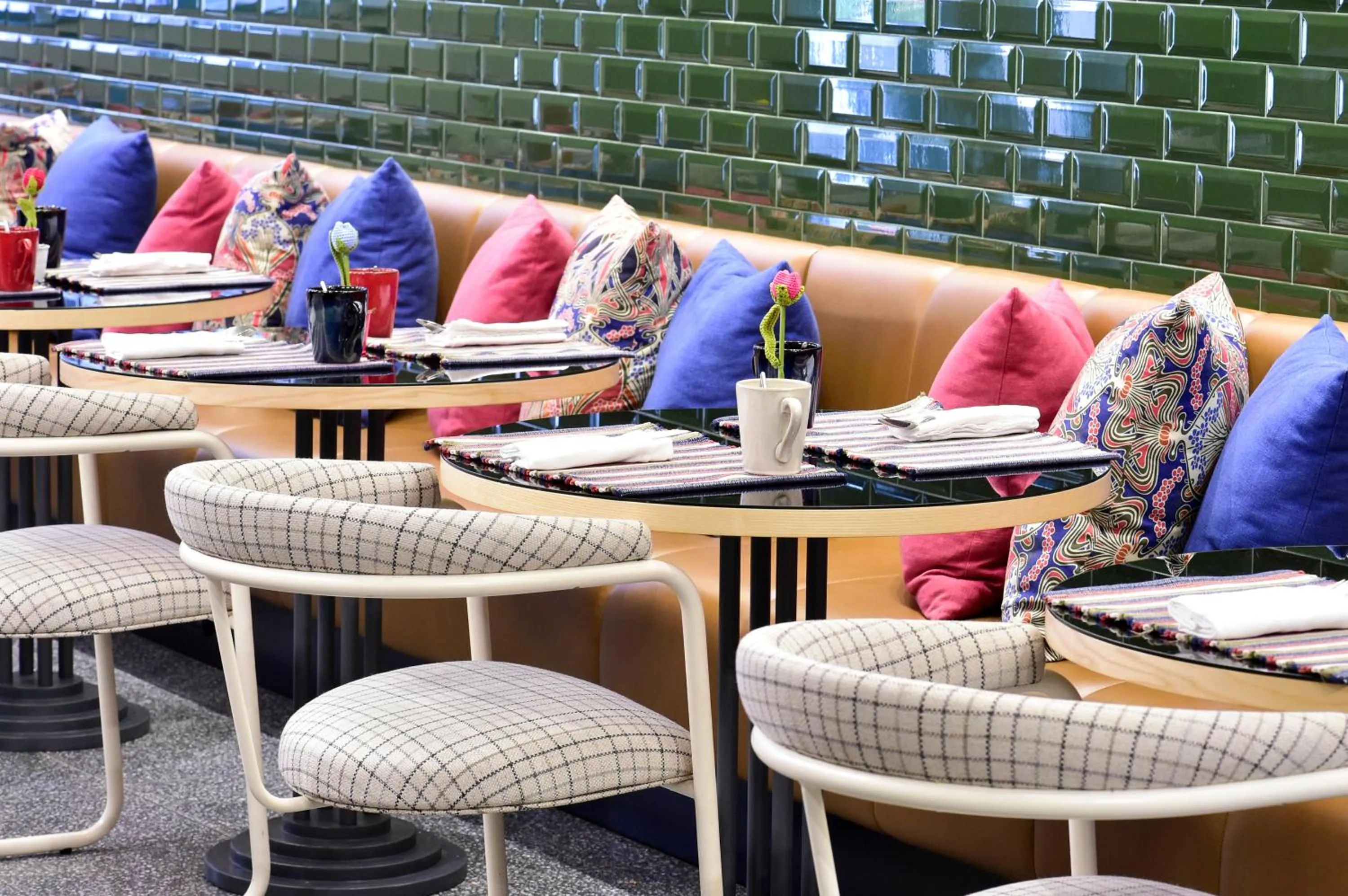 Lobby or reception in The Editory House Ribeira Porto Hotel