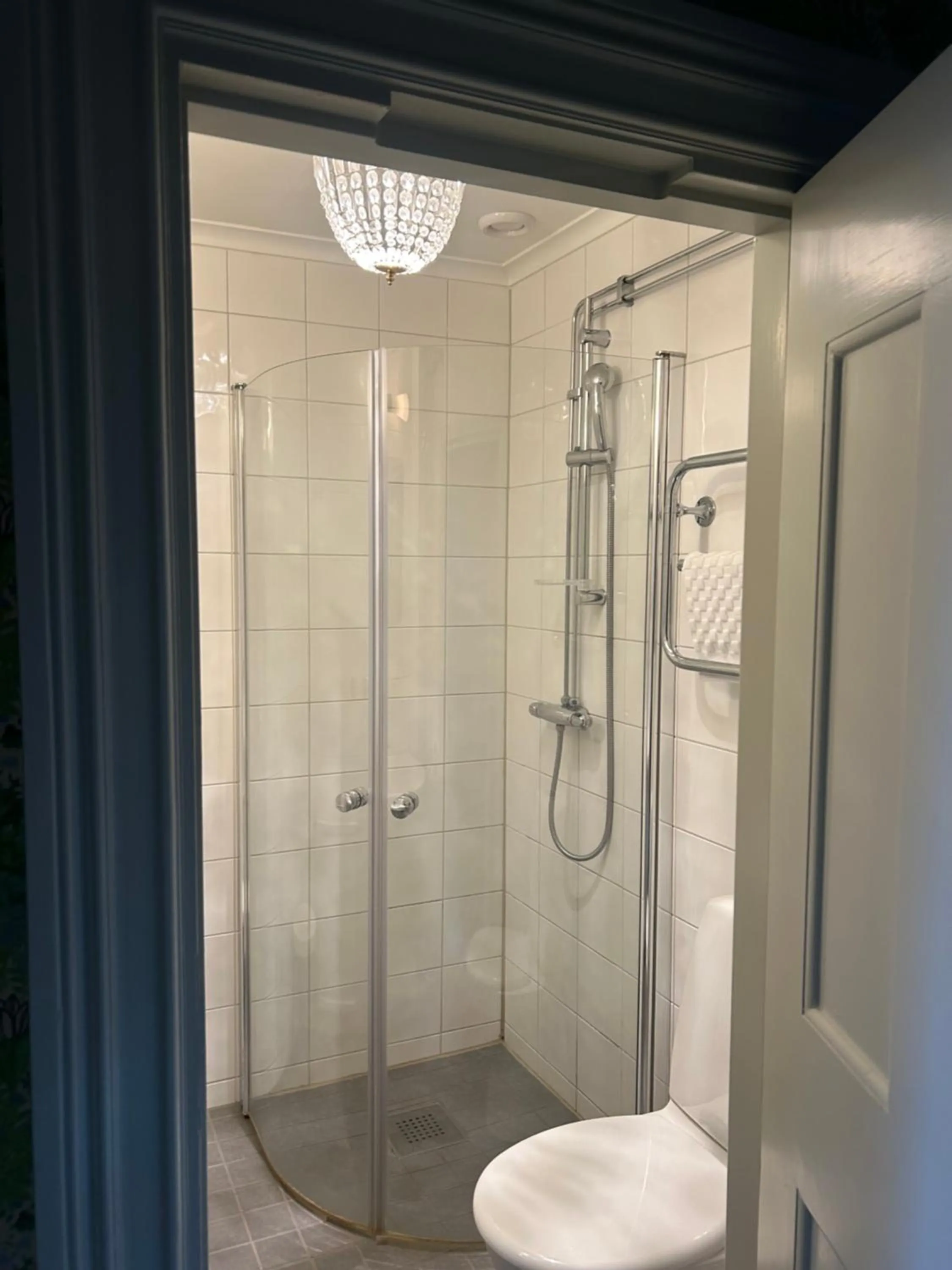 Bathroom in Wärdshuset Gammel Tammen Österbybruk