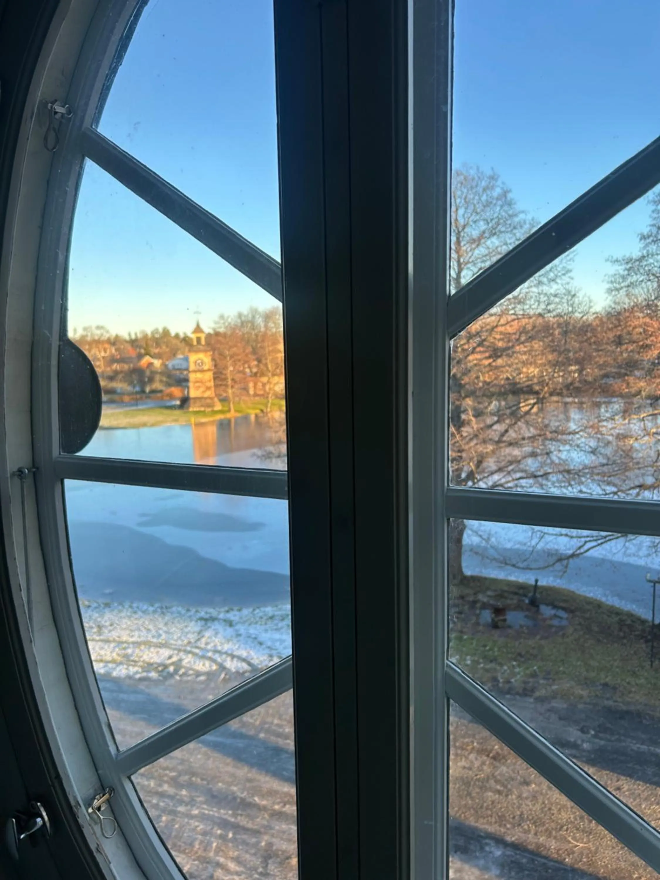 Lake view in Wärdshuset Gammel Tammen Österbybruk