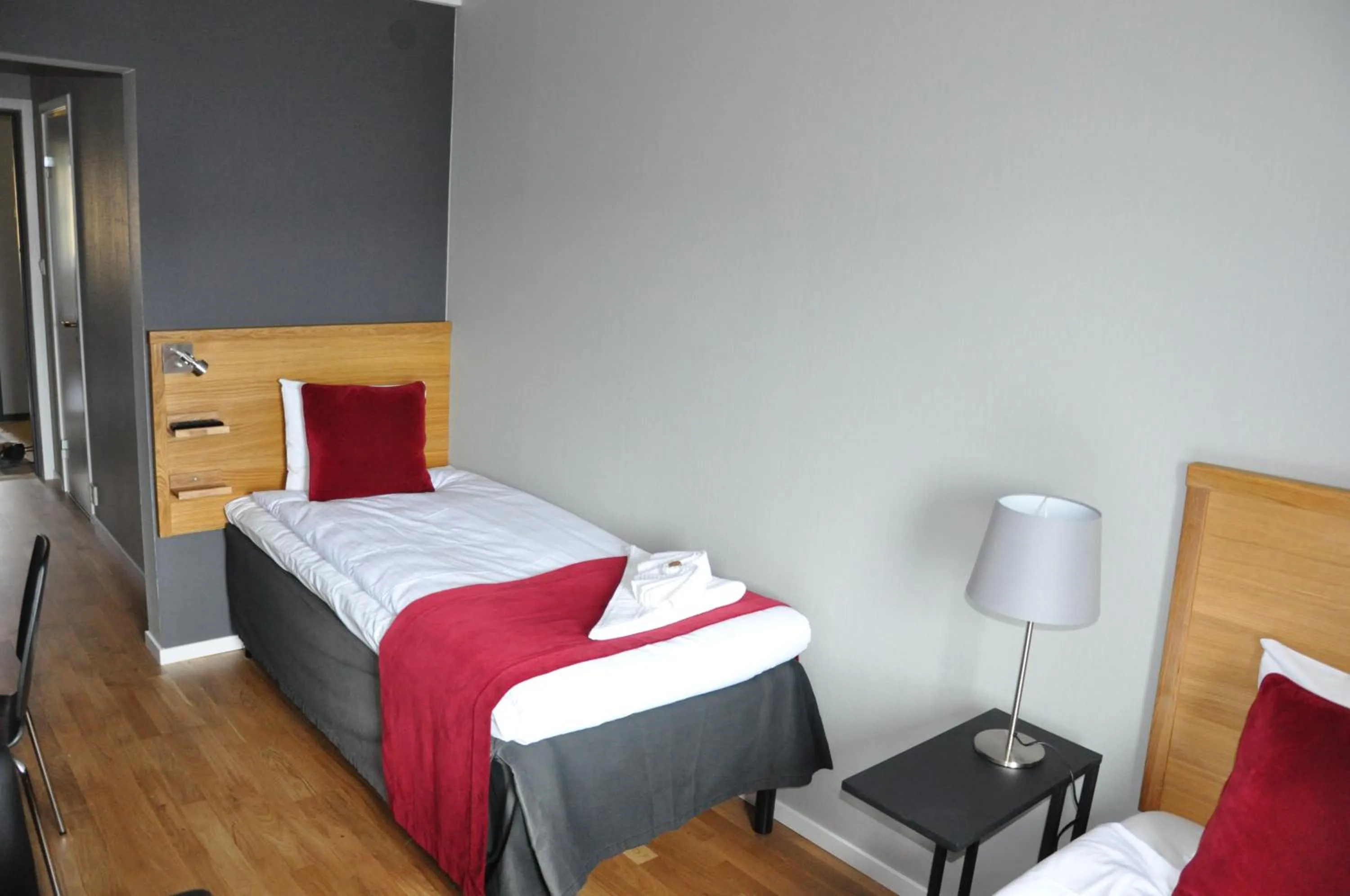 Photo of the whole room, Bed in City Hotel