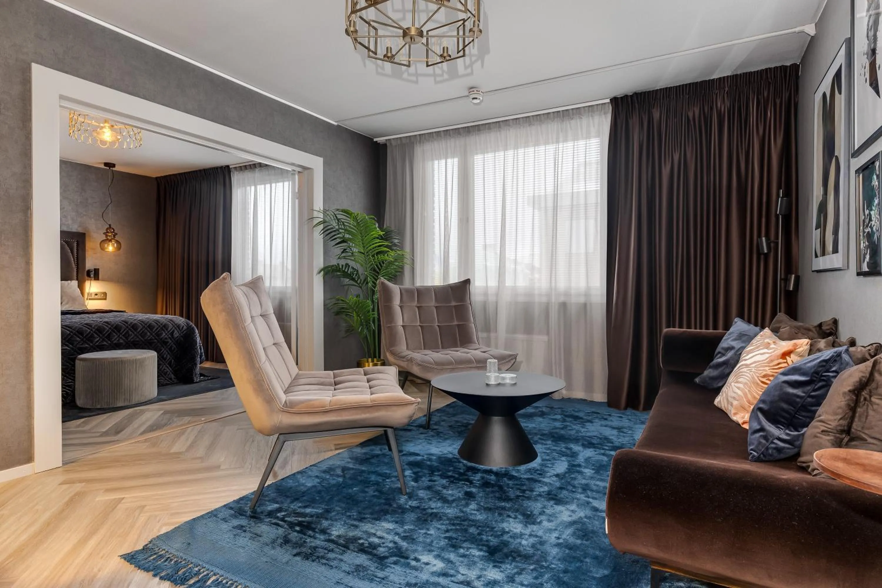 TV and multimedia in Best Western Plus Grand Hotel Elektra