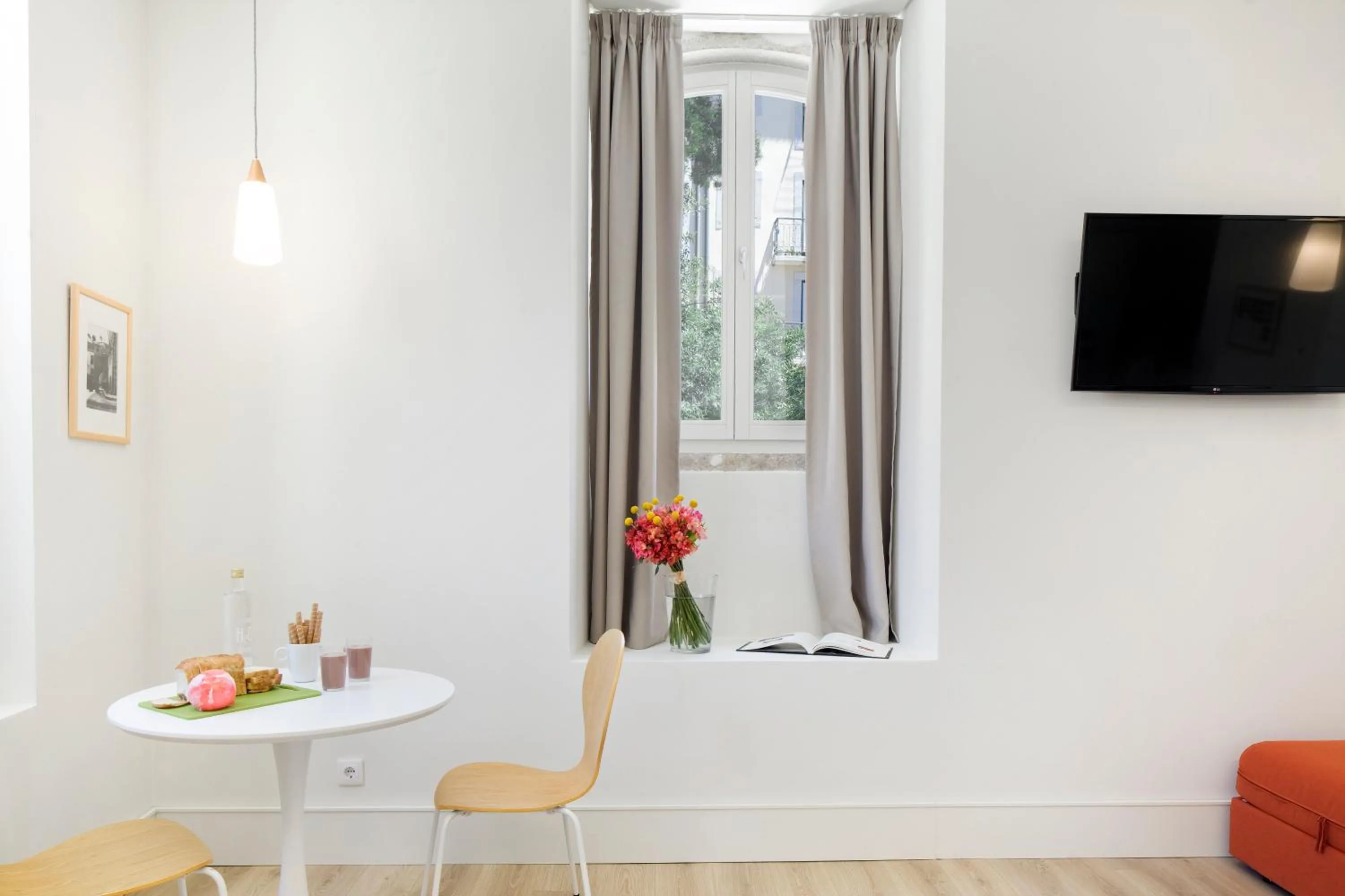 Bedroom in Ascensor da Bica - Lisbon Serviced Apartments