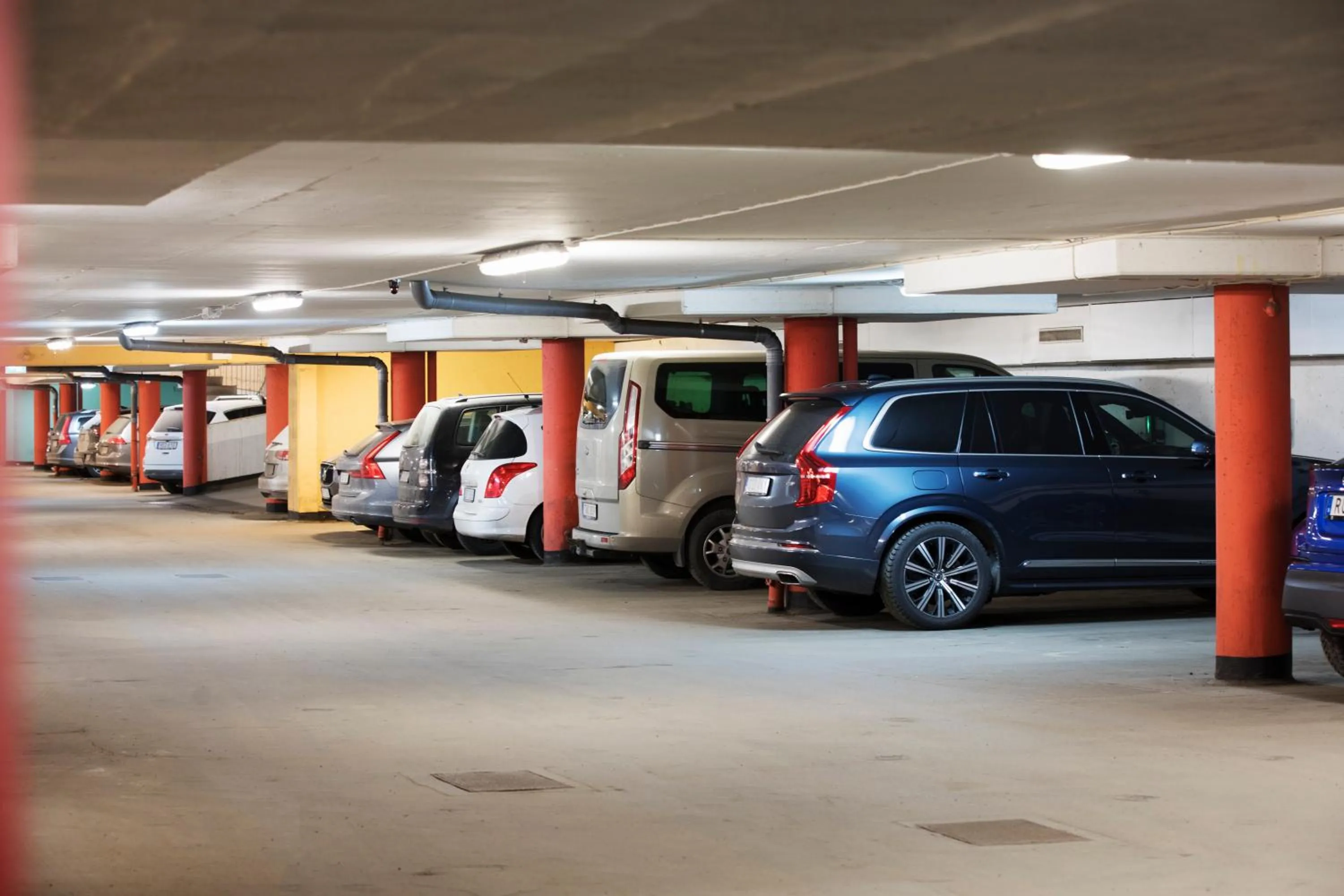 Parking in Slottsskogens Hostel