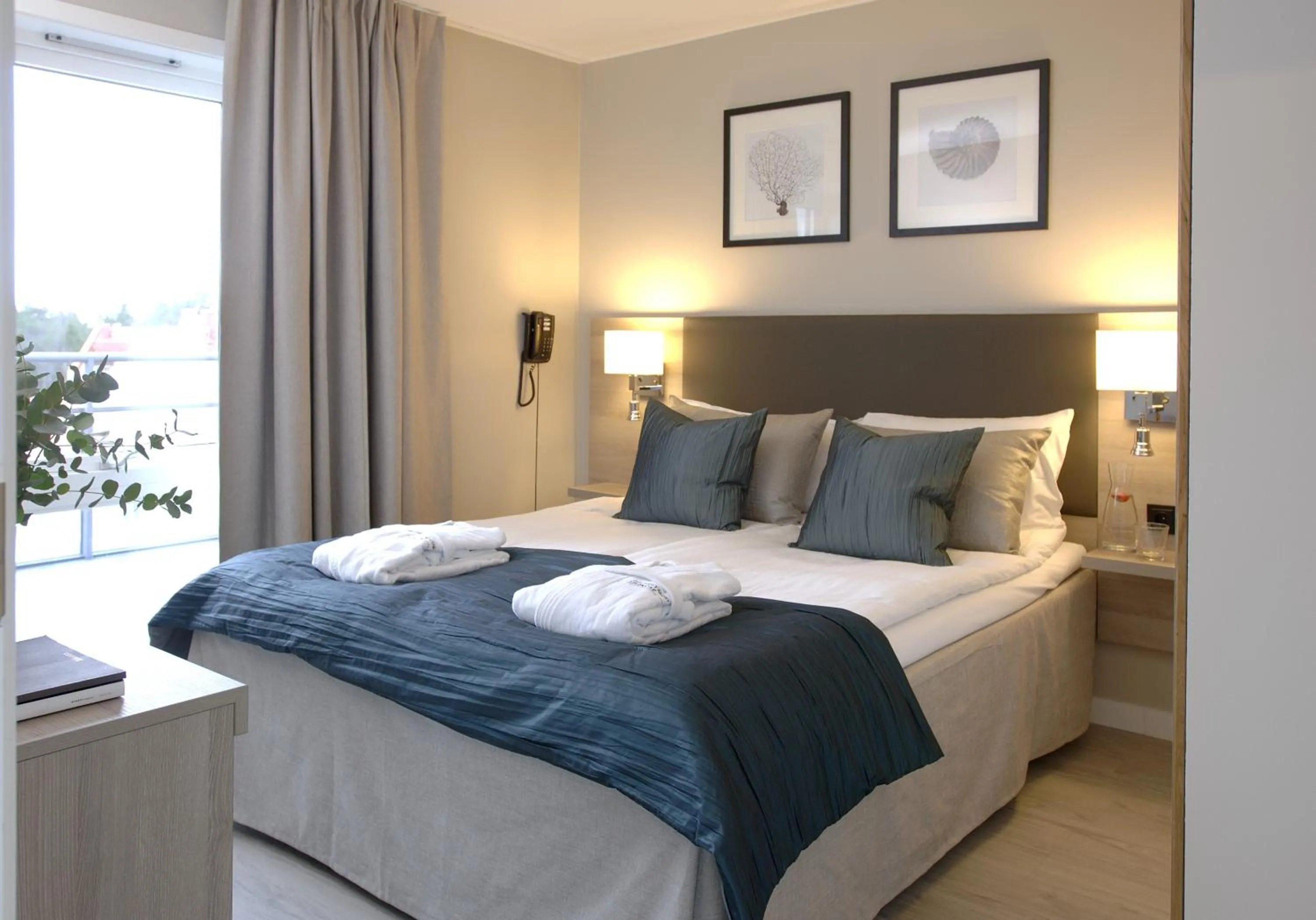 One-Bedroom Suite with Sea View - single occupancy in Strömstad Spa & Resort