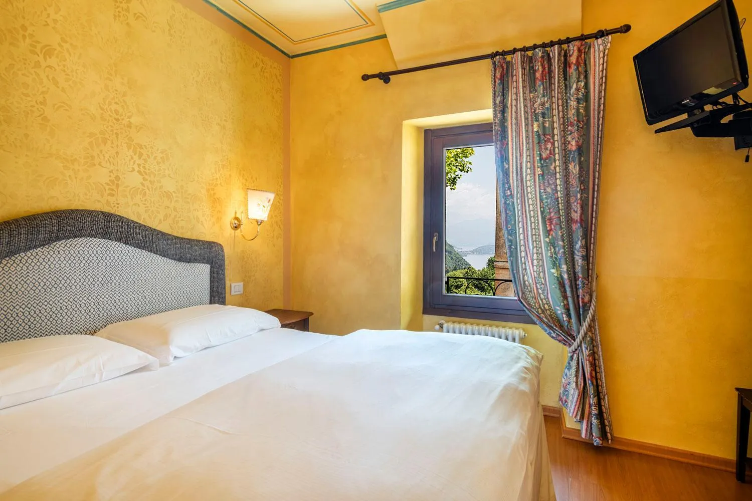 Bed in La Griglia Hotel