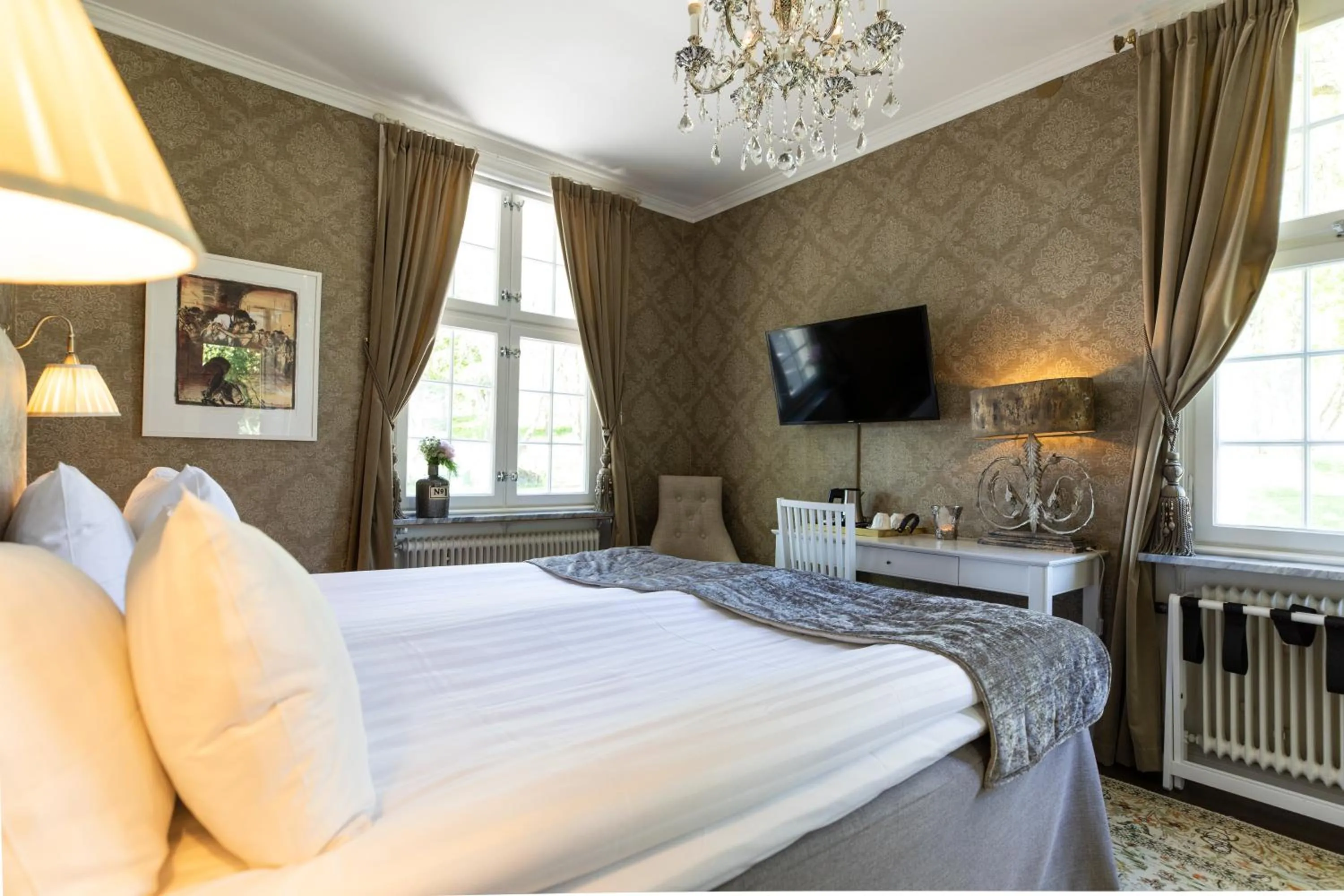 Photo of the whole room, Bed in Bergendal