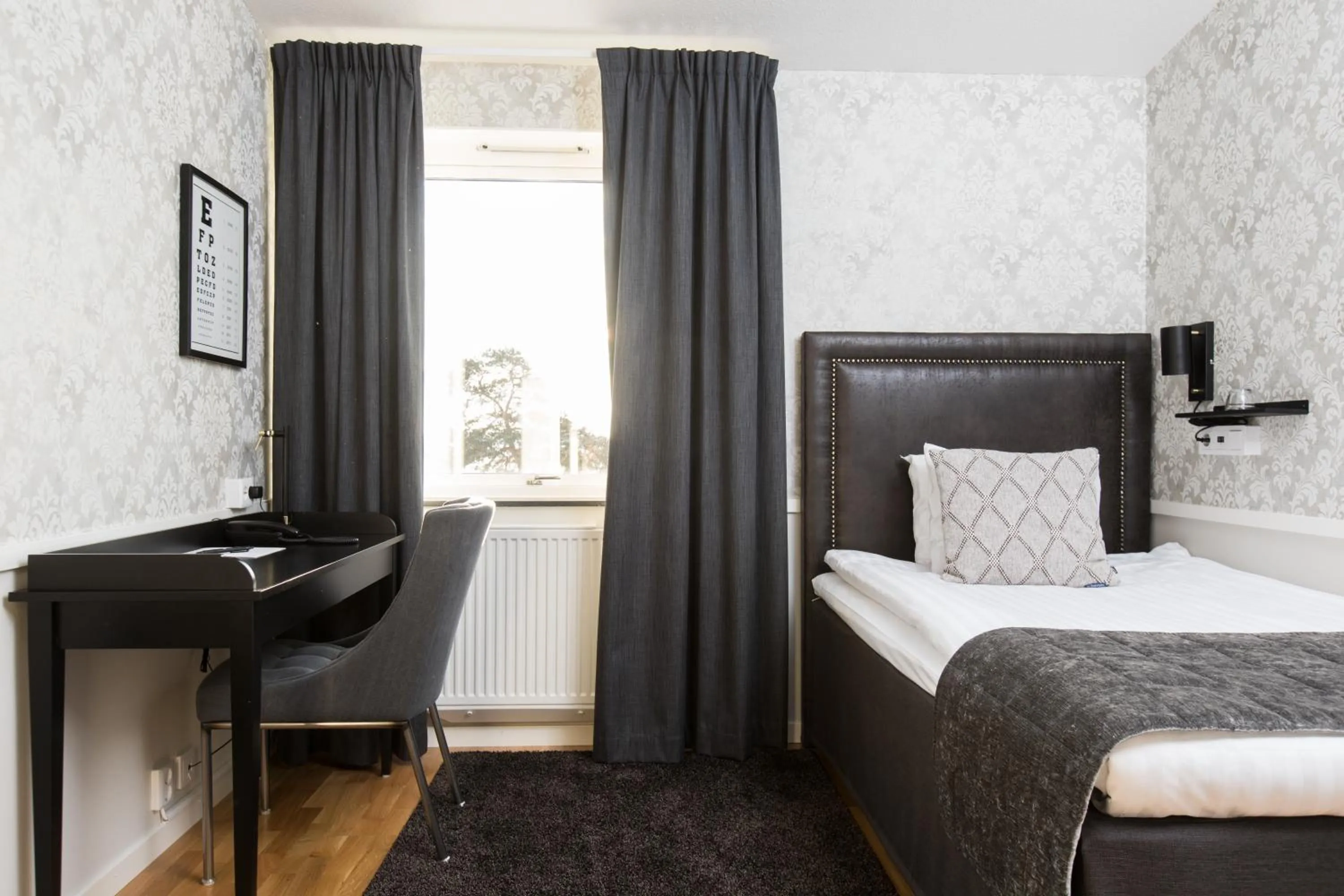 Photo of the whole room, Bed in Bergendal