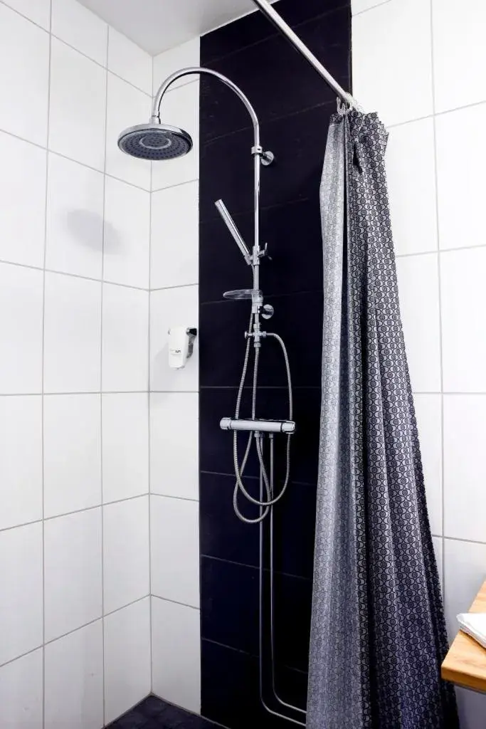 Single Room in Adels Hotel Single Room in Adels Hotel