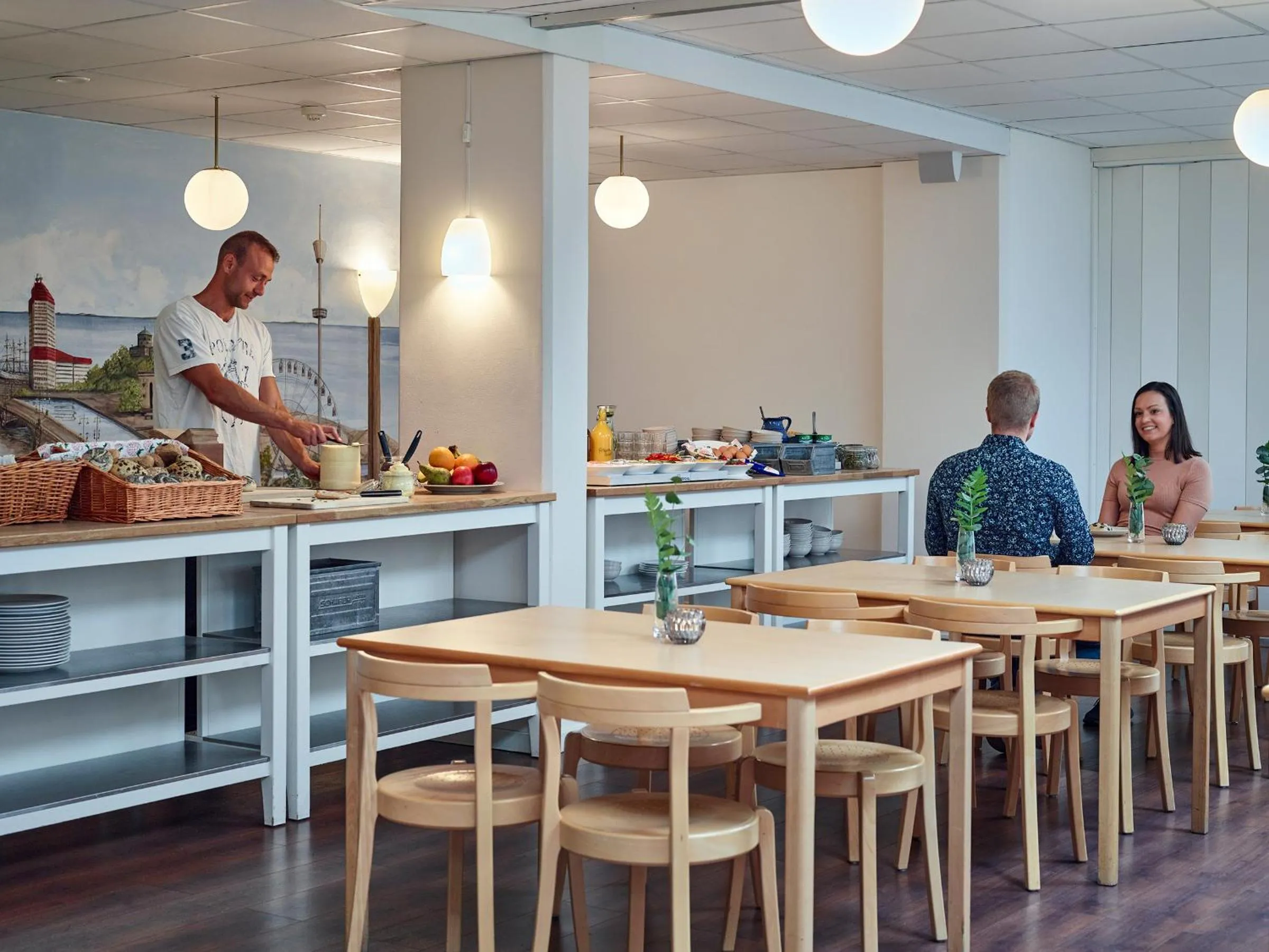 Continental breakfast in Göteborg Hostel