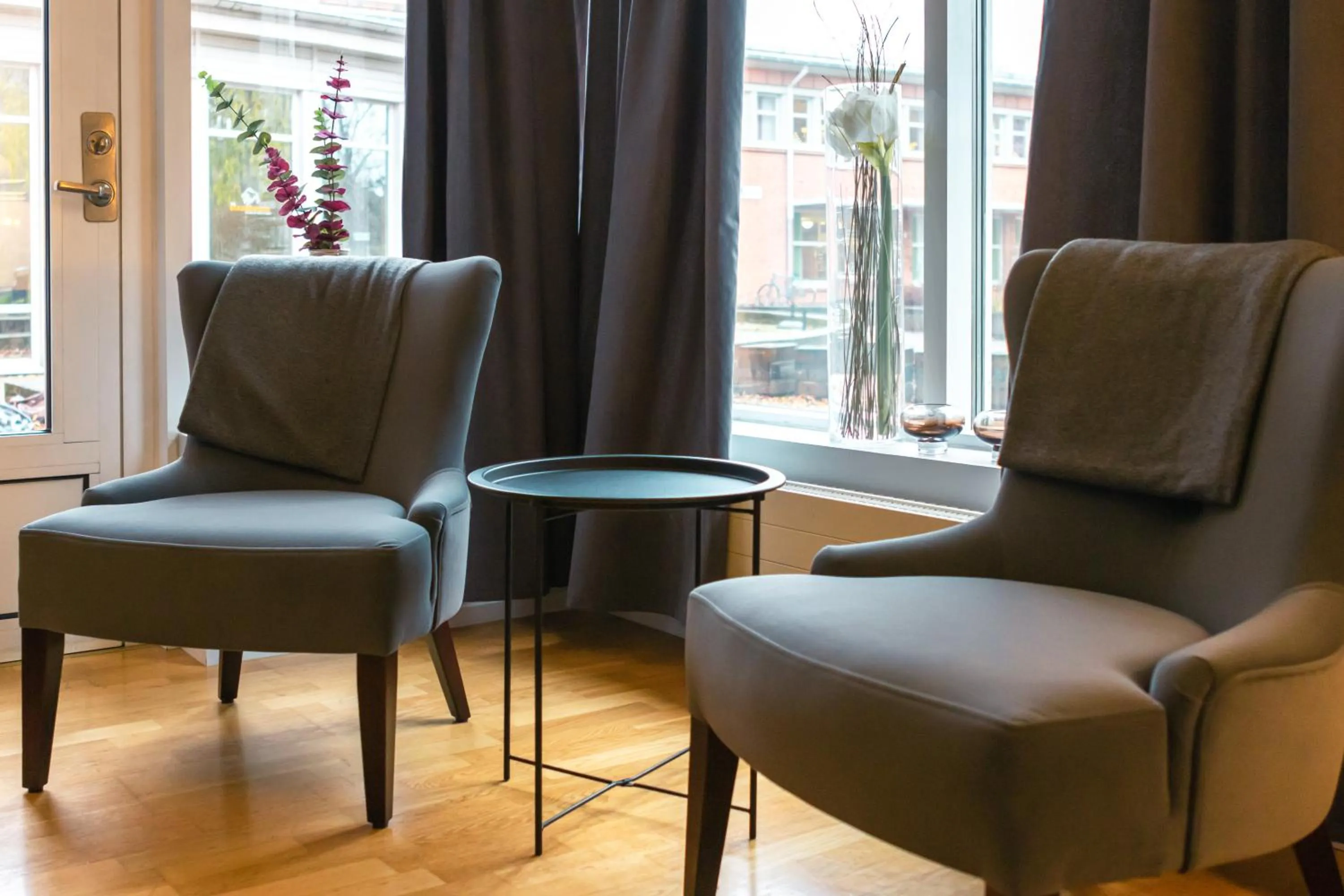 Seating area in First Hotel Olofström