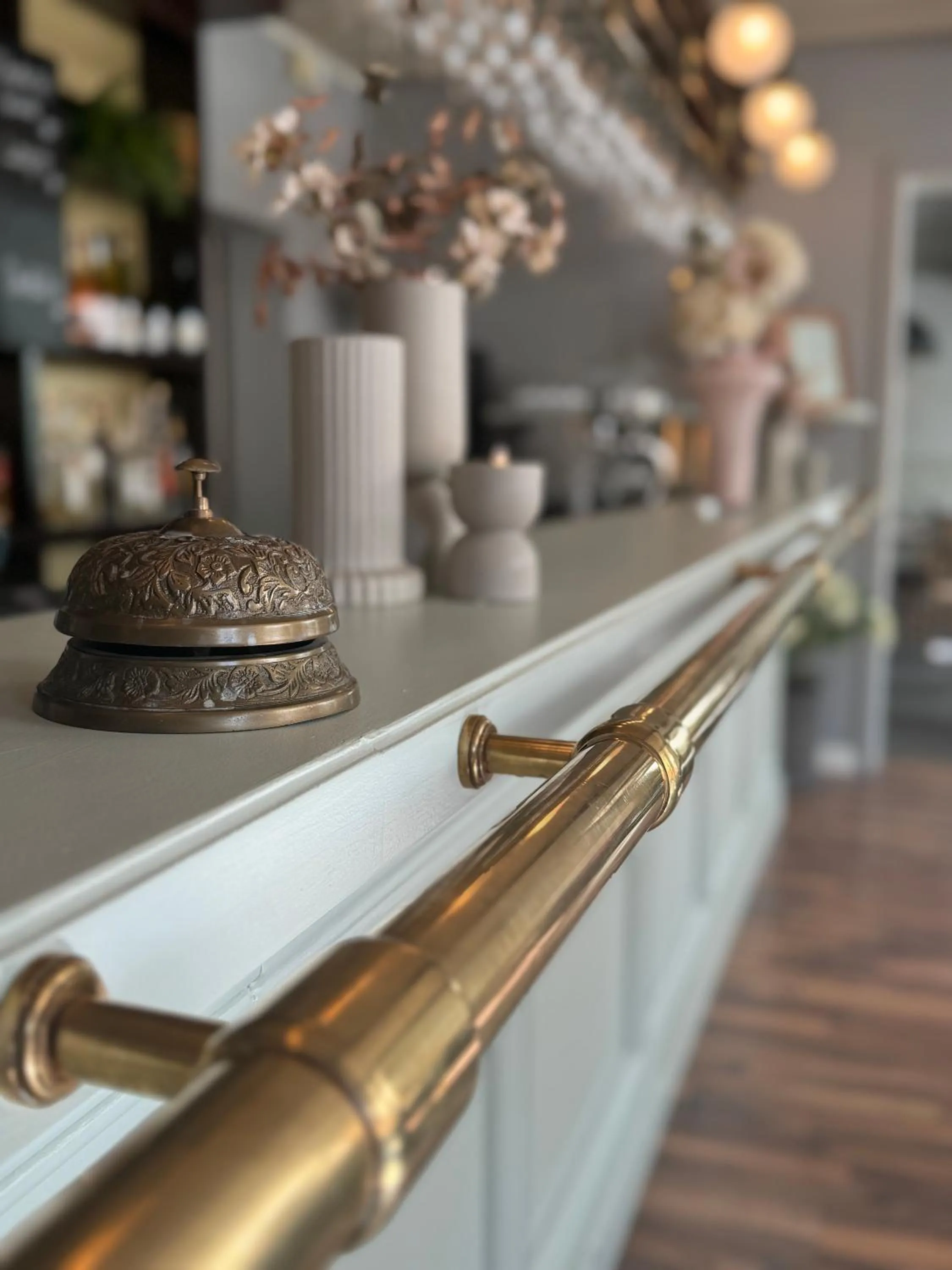 Lounge or bar in Hotell Gillet i Köping