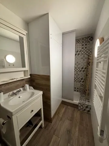 Bathroom in Casa Hotel