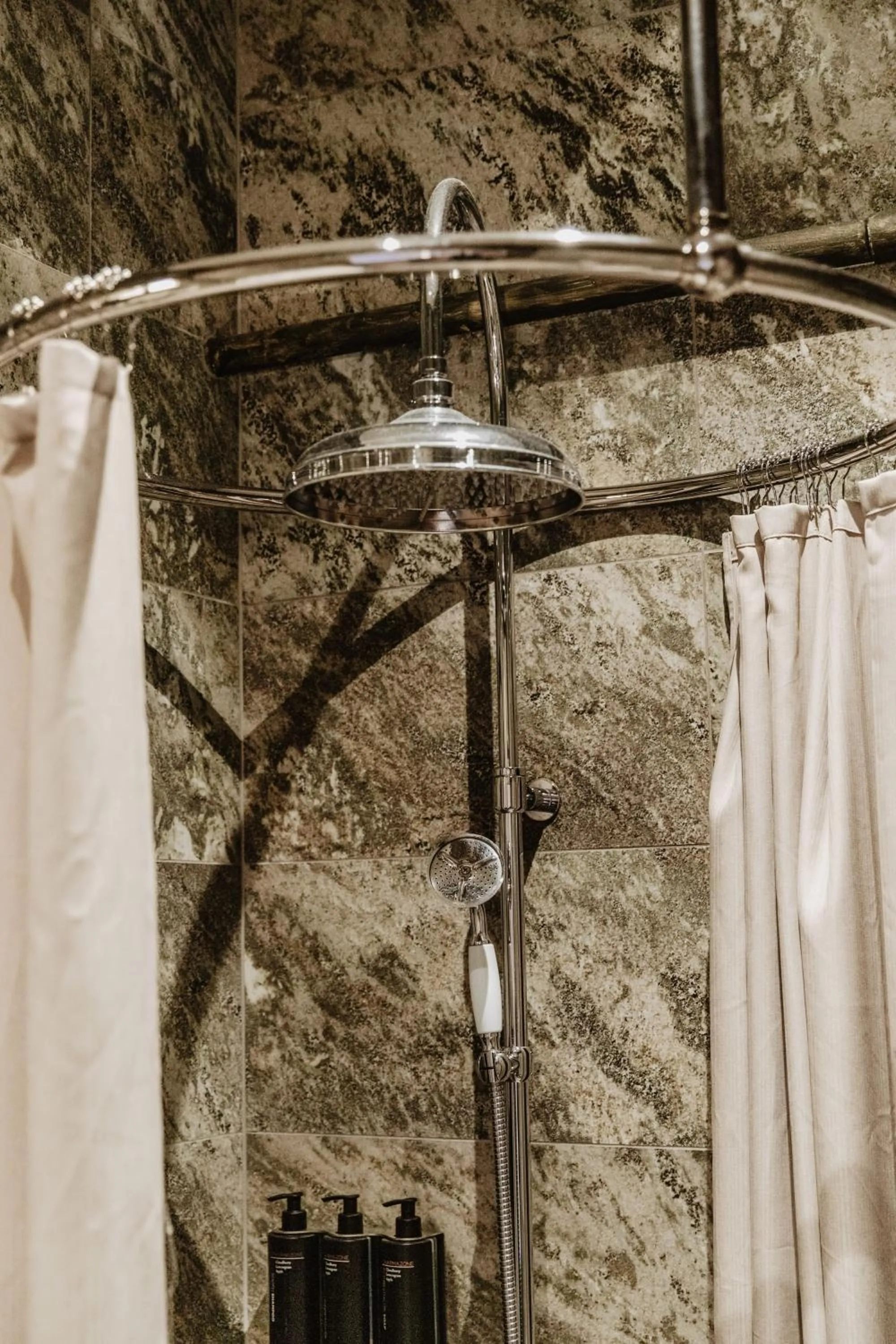 Shower in Hotel Slottsvillan