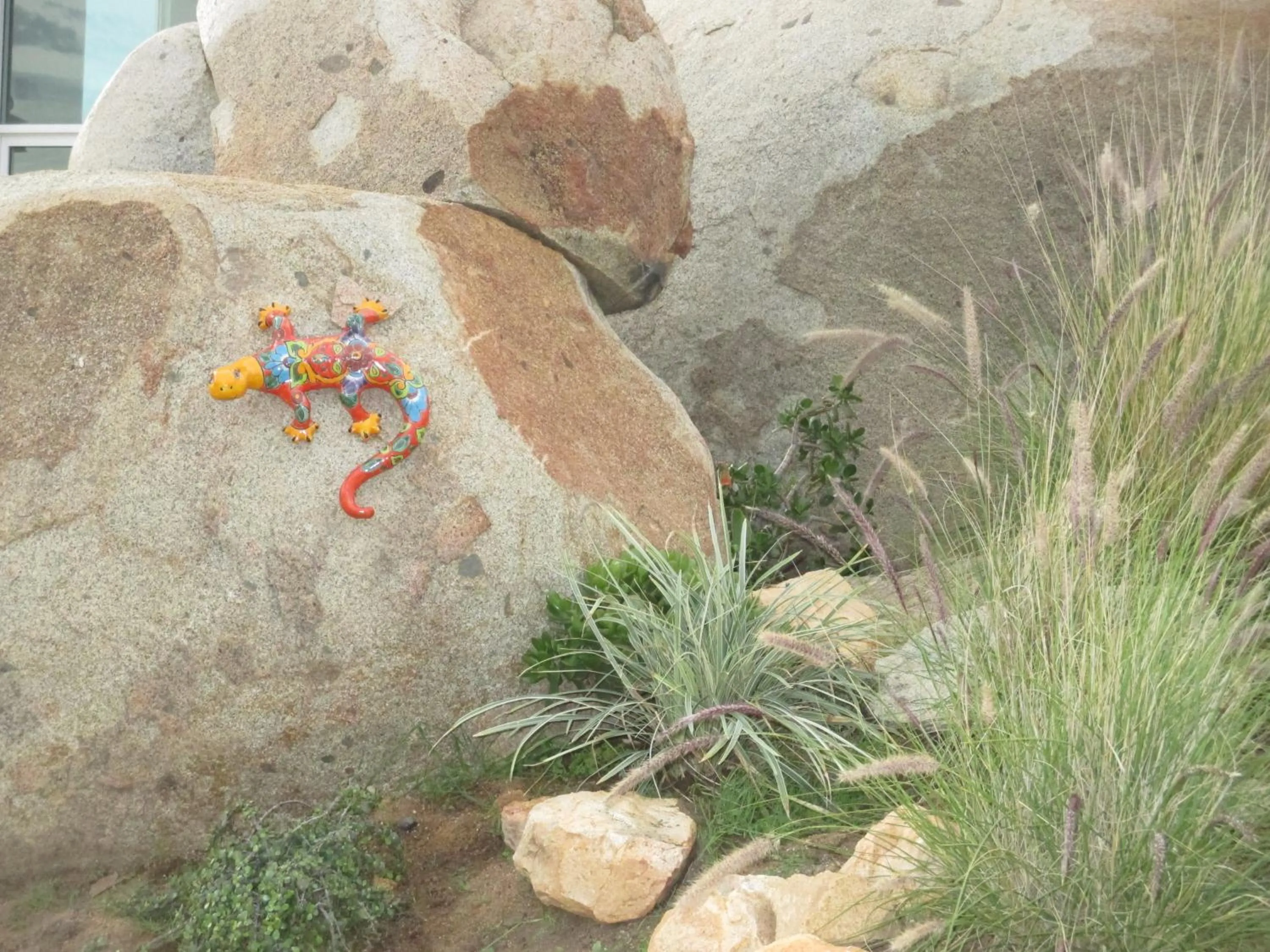 Decorative detail in En'kanto Valle de Guadalupe