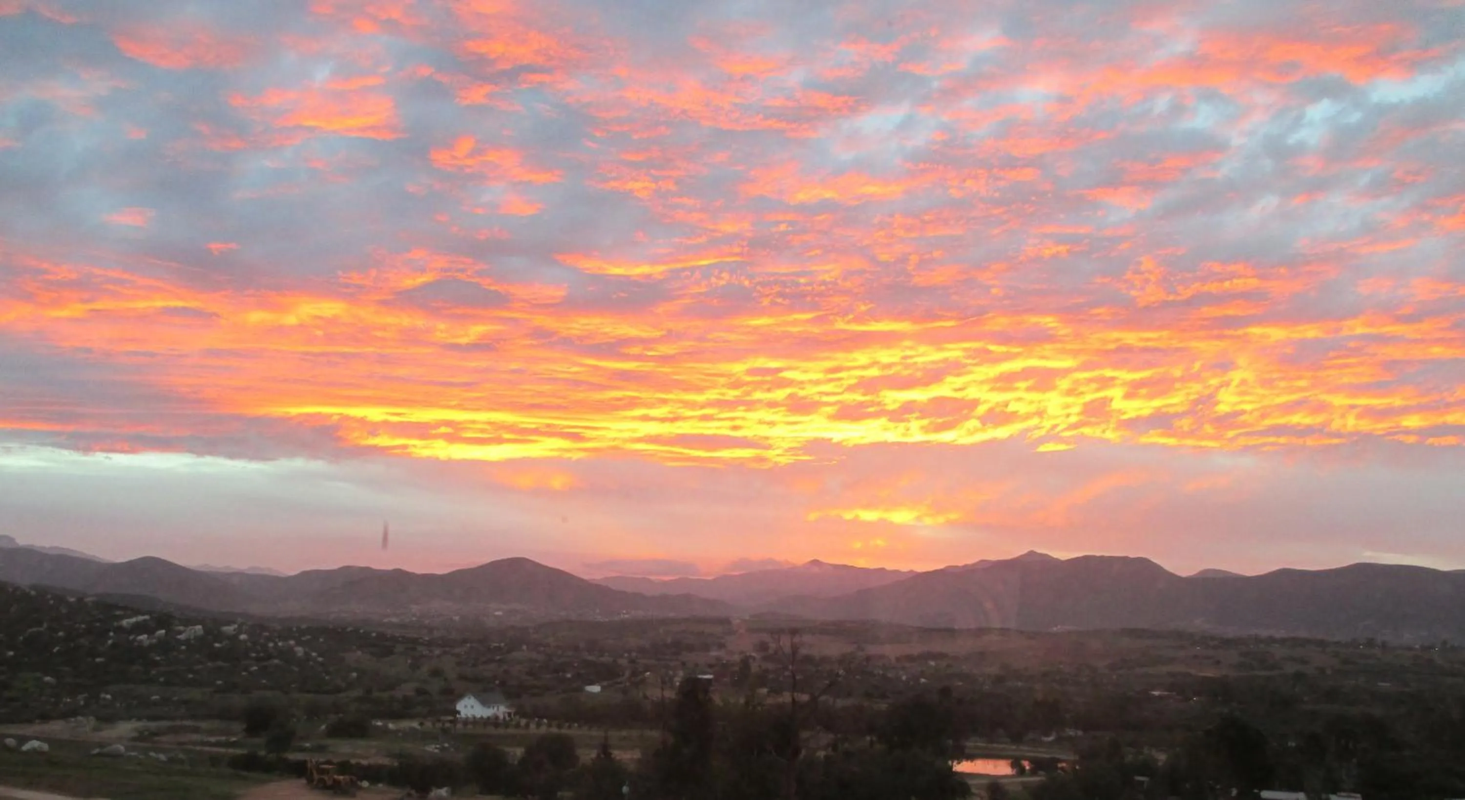 Mountain view in En'kanto Valle de Guadalupe