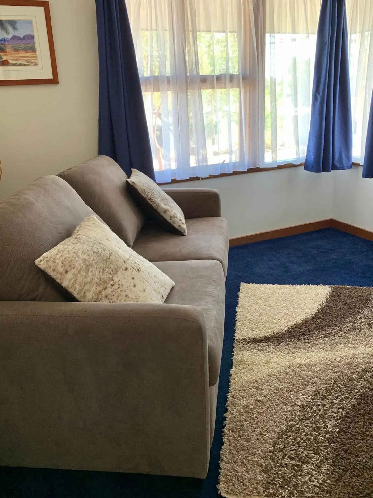 Deluxe Queen Suite in Wilmots on Dixon Deluxe Queen Suite in Wilmots on Dixon