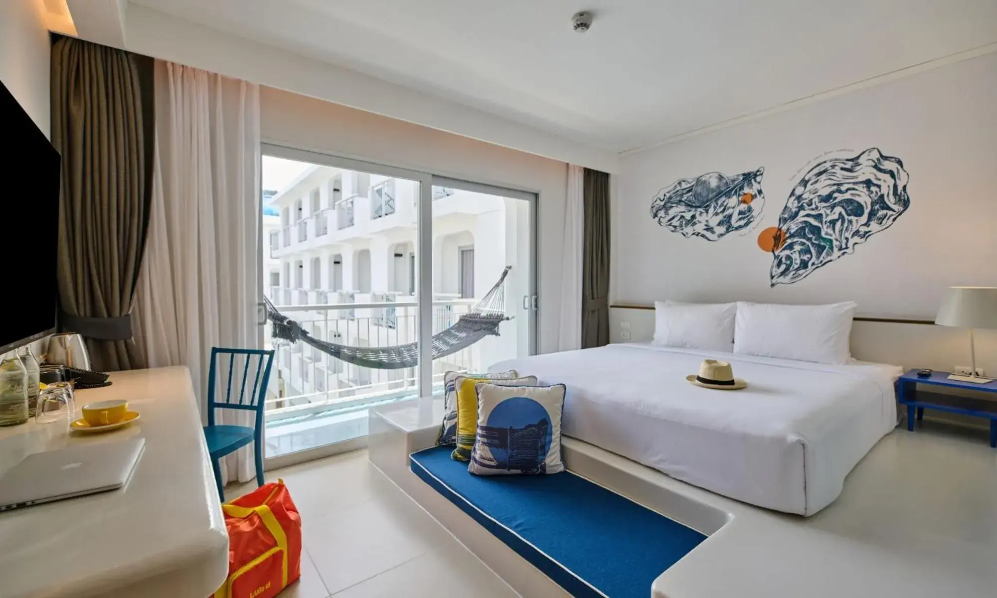 Deluxe Double Room Pool View in Lub d Phuket Patong - Near Patong Beach & Vibrant Social Vibe Deluxe Double Room Pool View in Lub d Phuket Patong - Near Patong Beach & Vibrant Social Vibe