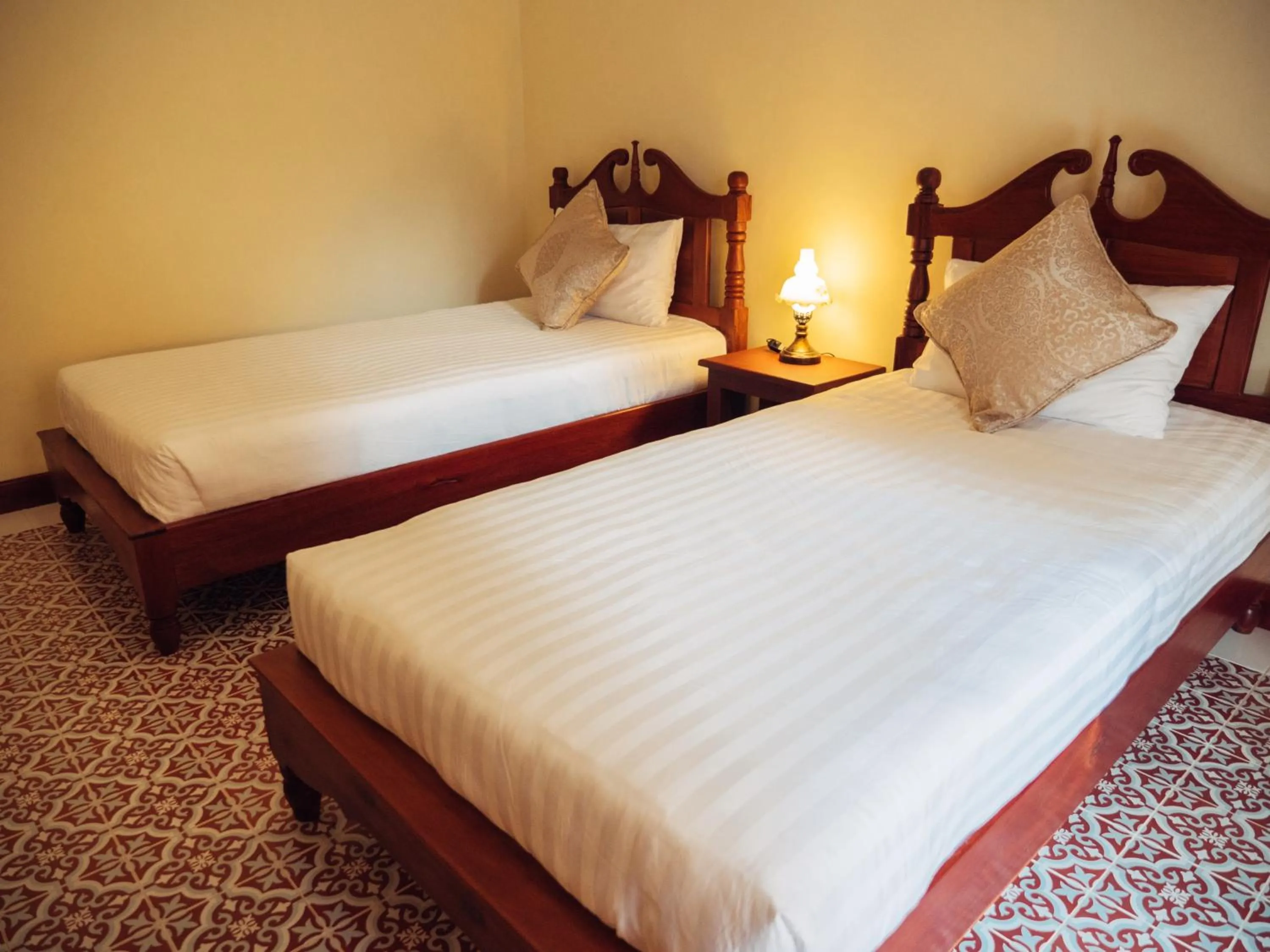 Bedroom, Bed in Le Jardin Hotel