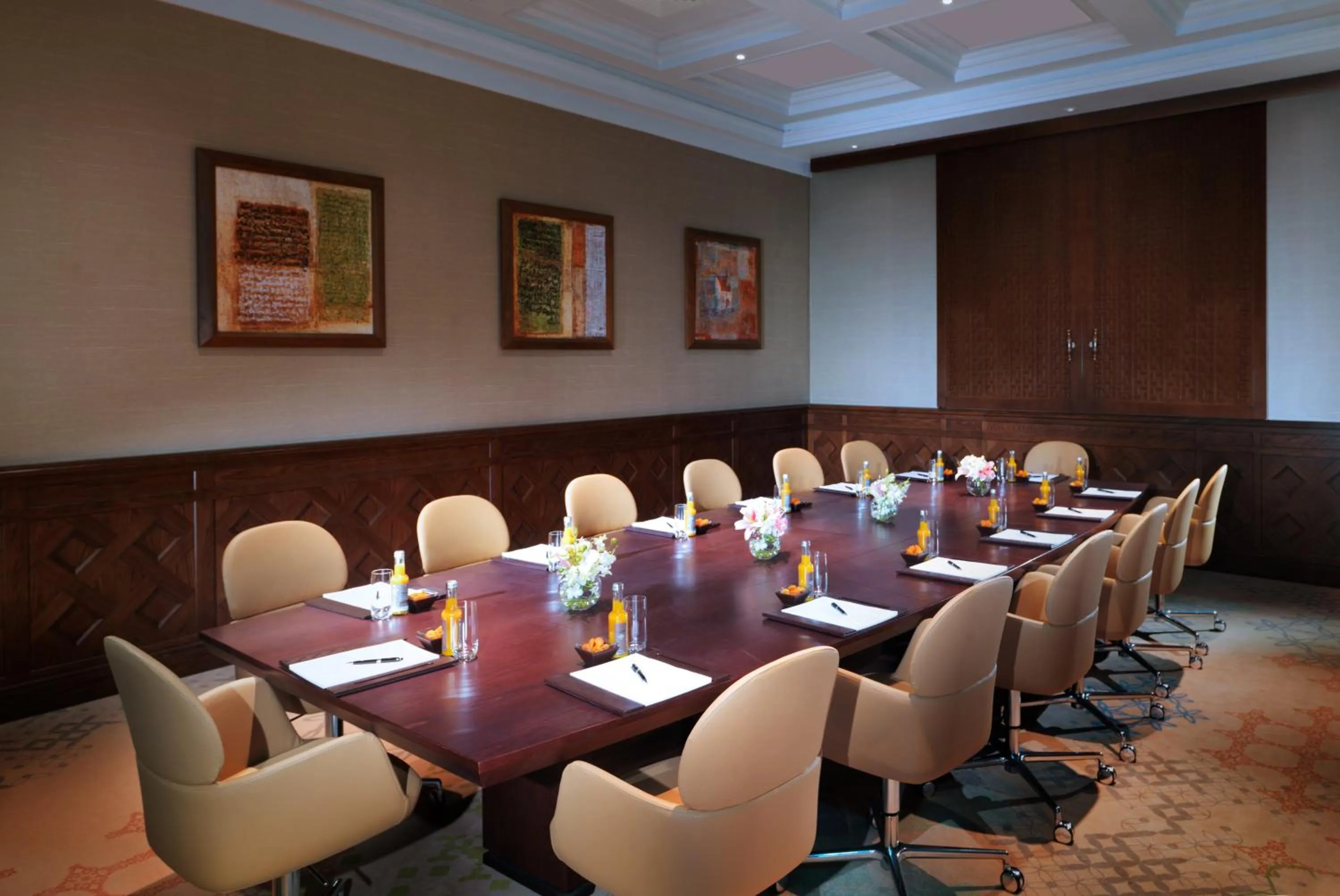Meeting/conference room in Anantara Al Jabal Al Akhdar Resort