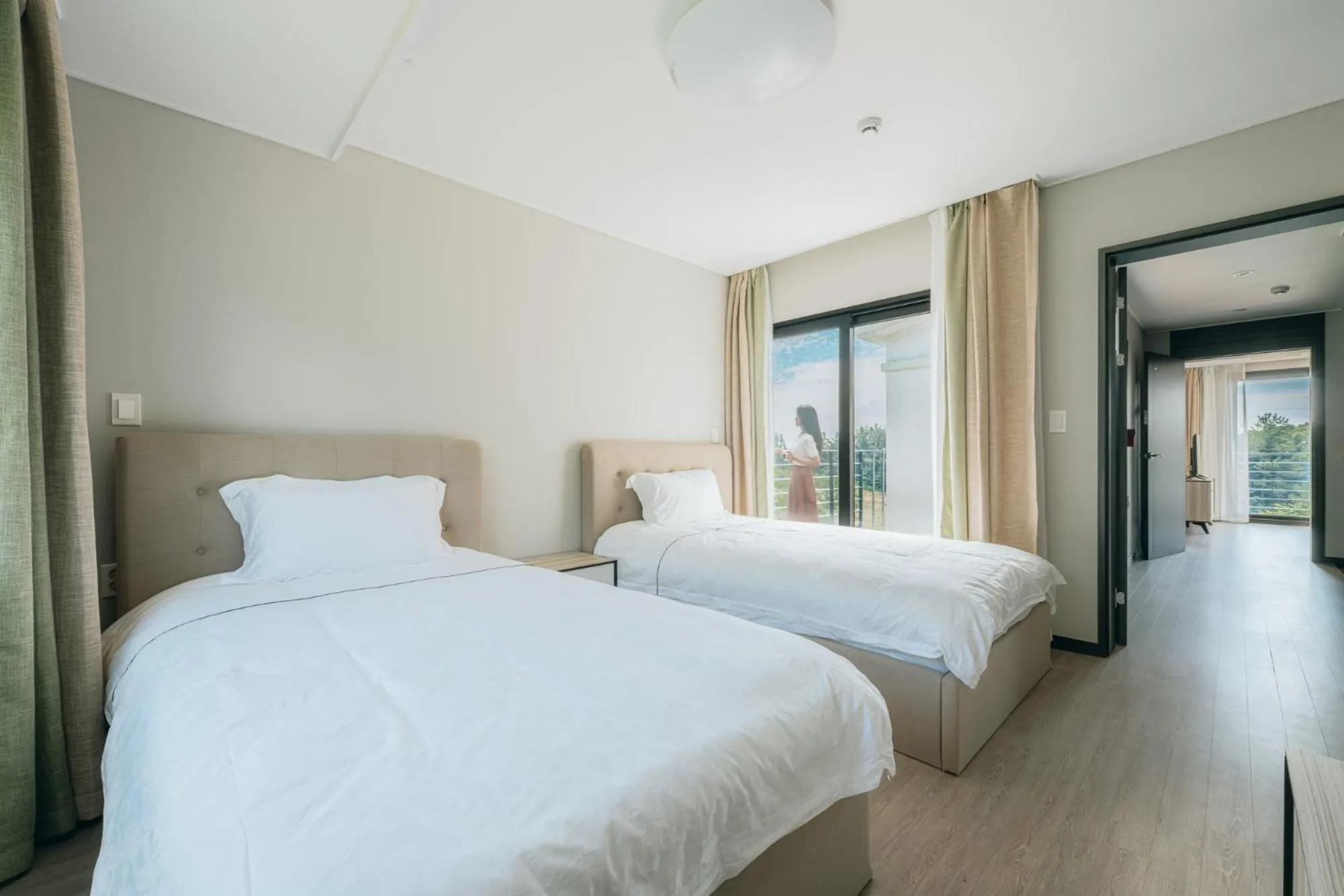 Bedroom, Bed in Kylin Villa resort Jeju