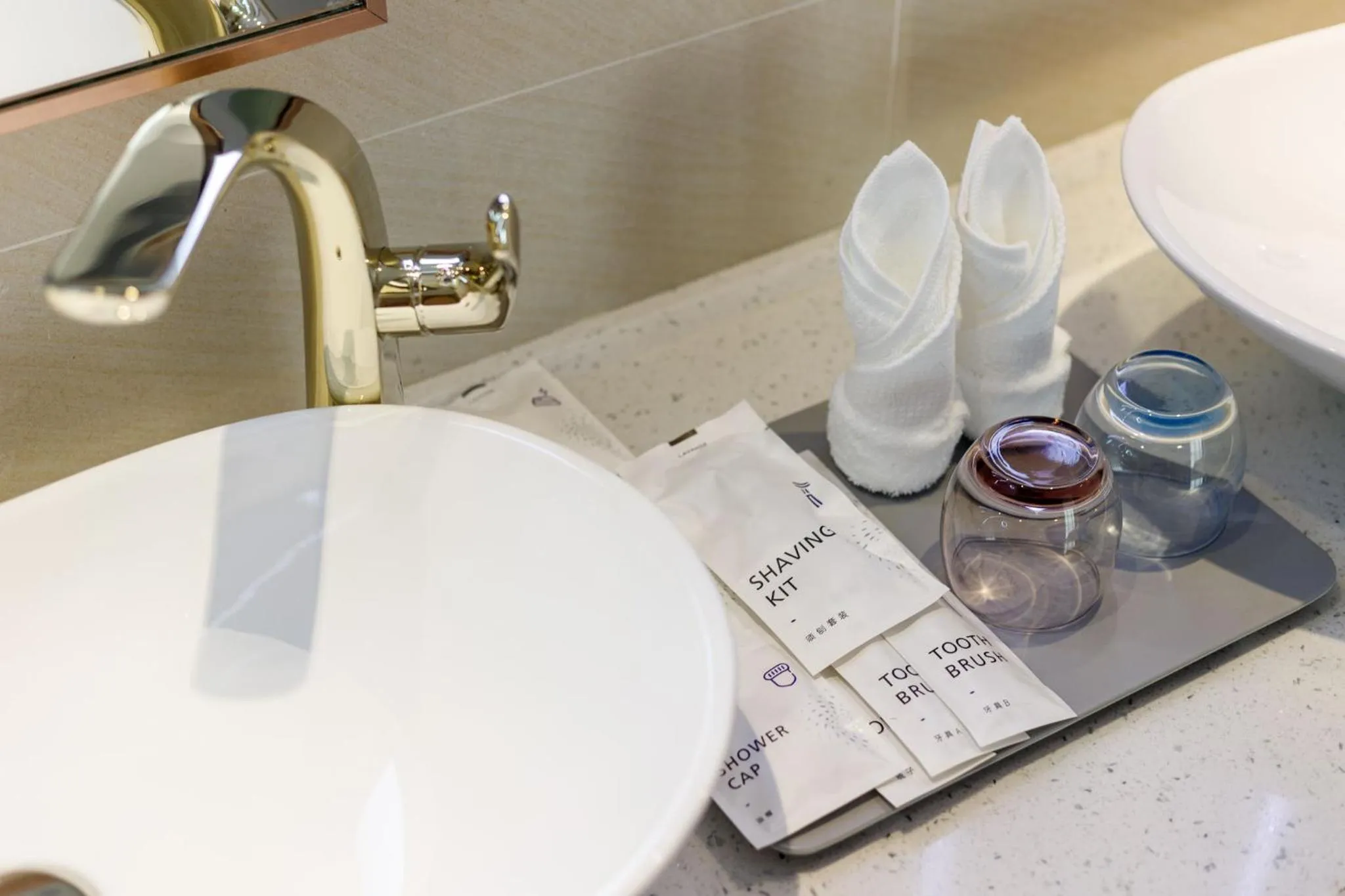 Bathroom in Lavande International Hotel Guangzhou Baiyun International Airport Branch - Free Shuttle Bus to Guangzhou Baiyun International Airport